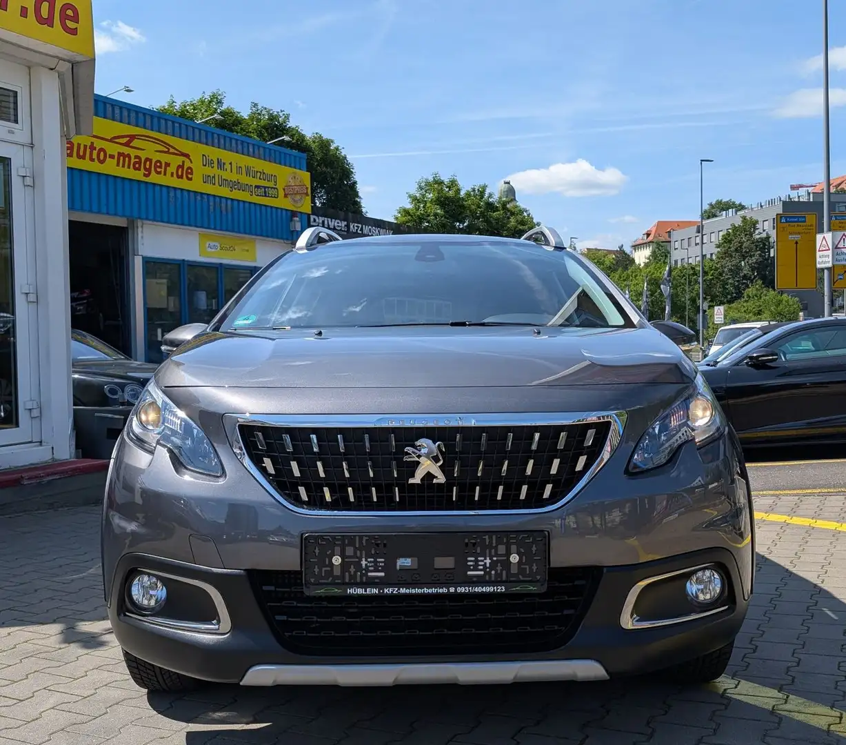 Peugeot 2008 Allure*1Hd*Temp*RKam*CarPlay*WieNEU*Garanti Grau - 2