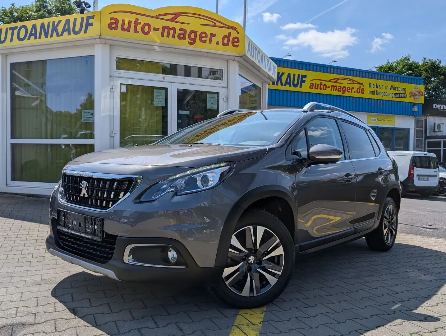 Peugeot 2008 Allure*1Hd*Temp*RKam*CarPlay*WieNEU*Garanti Grau - 1