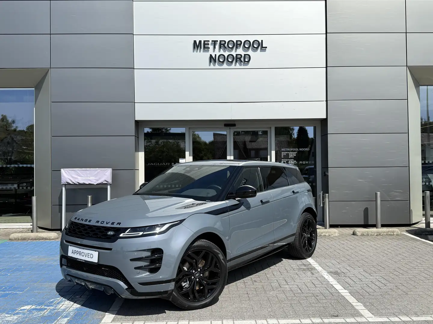 Land Rover Range Rover Evoque R-Dynamic SE P300e Szary - 1
