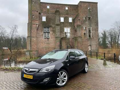 Opel Astra Sports Tourer 1.6 Sport Automaat, Leer, PDC,