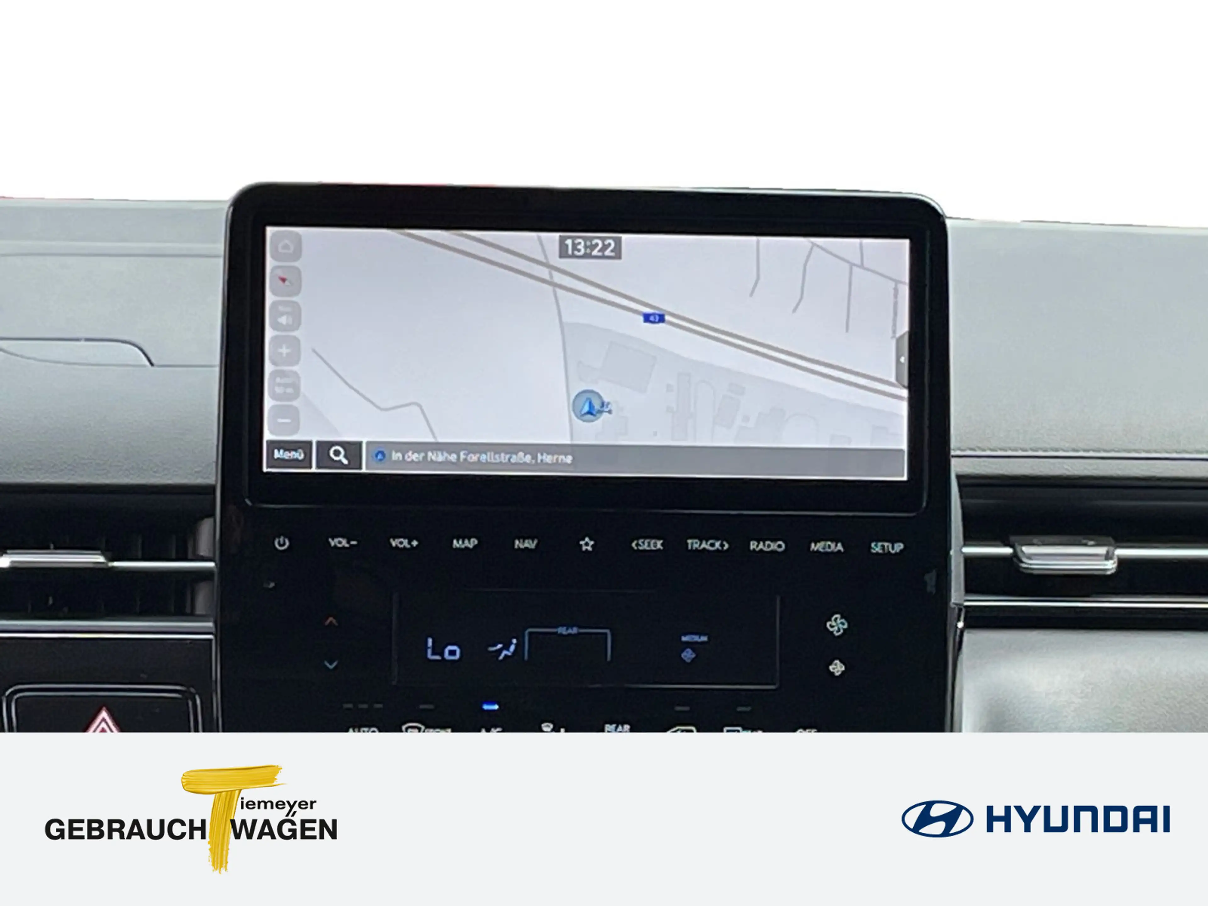 Hyundai STARIA STARIA 2.2 CRDi Signature 2WD Leder Navi PanoD — photo 14