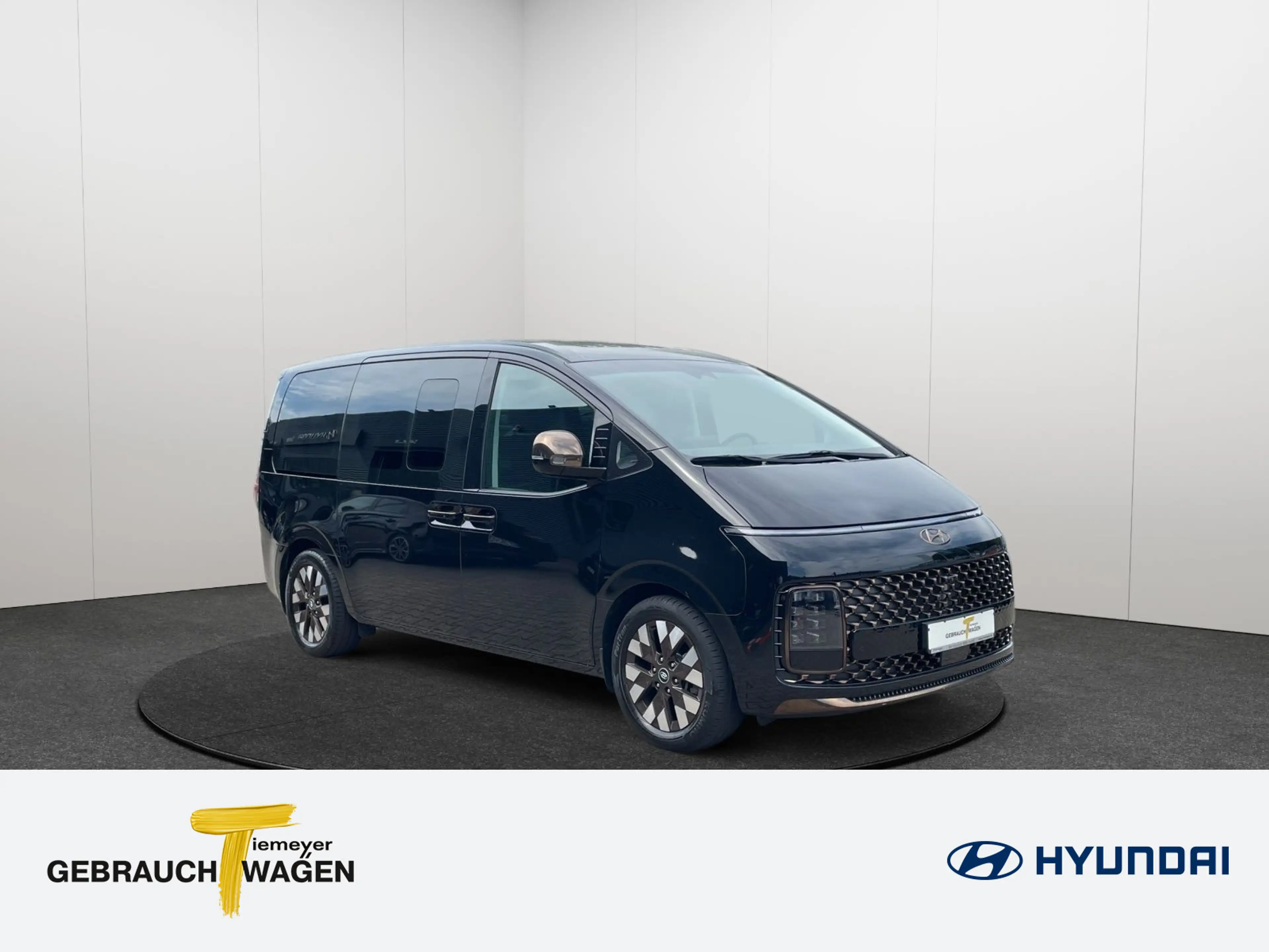 Hyundai STARIA STARIA 2.2 CRDi Signature 2WD Leder Navi PanoD — photo 3