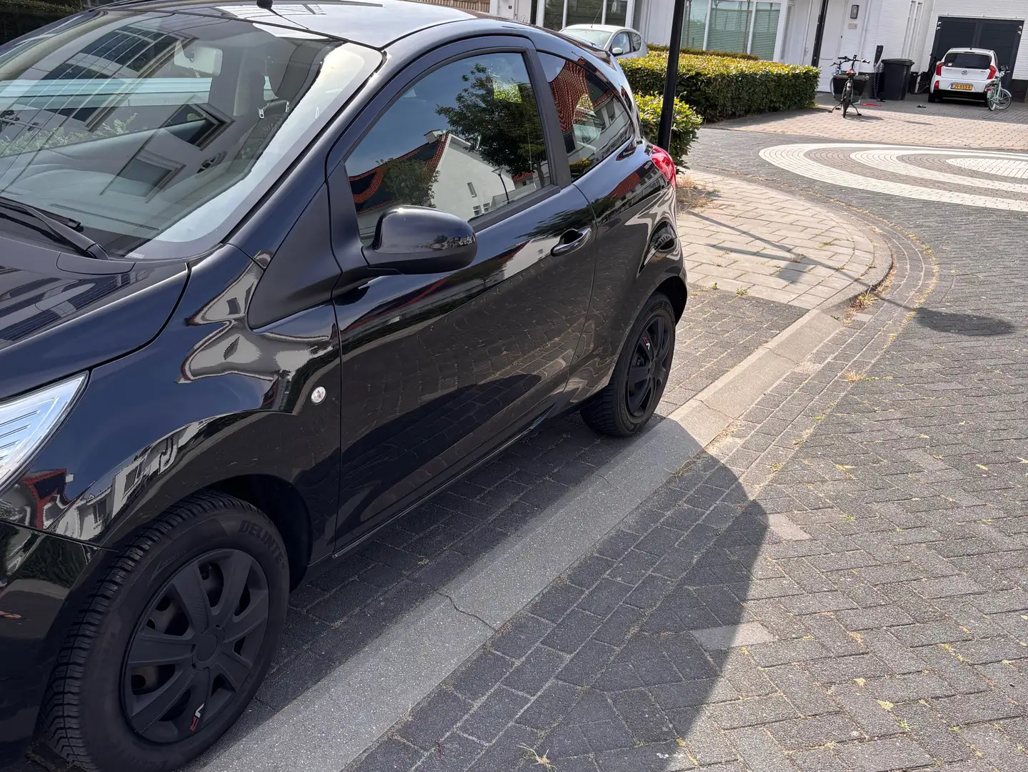 Ford Ka/Ka+ Ka/Ka+ 1.2 Style s/s Schwarz - 2