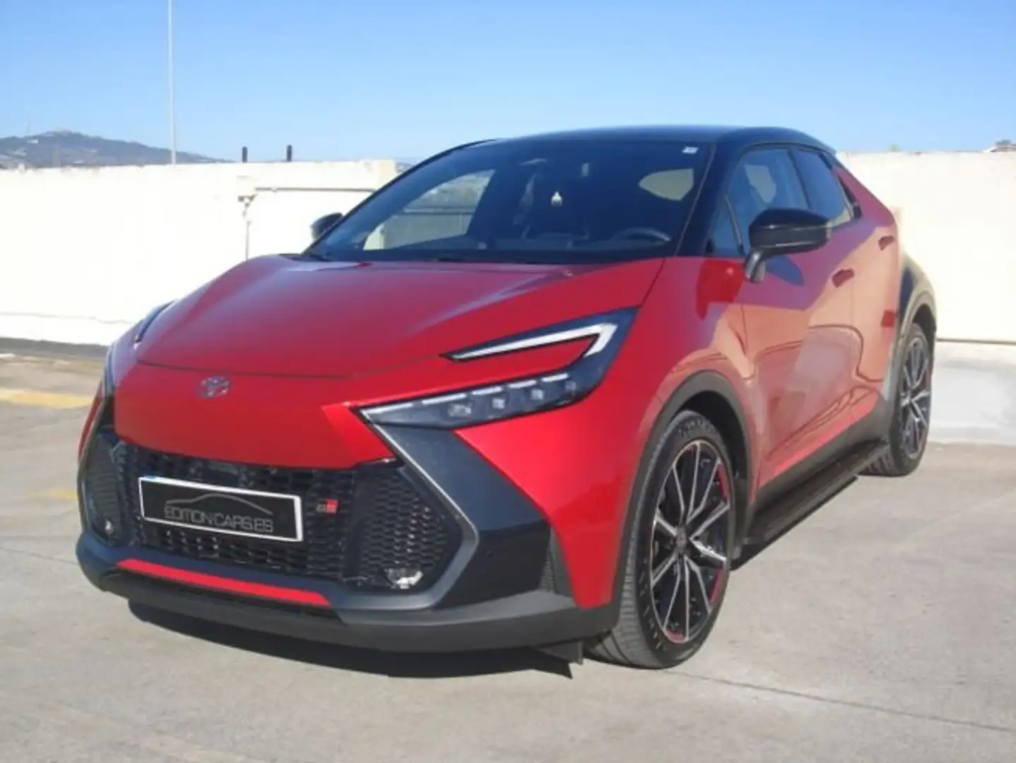 Toyota C-HR 200H GR Sport Premiere Edition AWD Violett - 1