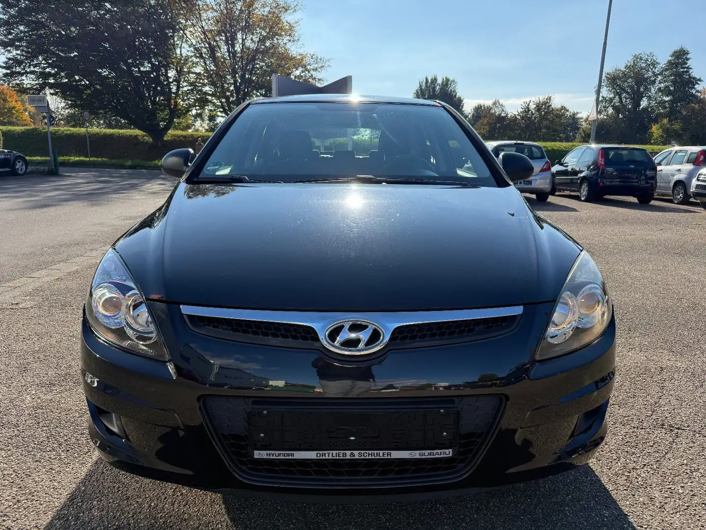 Hyundai i30 Edition+*1,4L*109PS*Klima*Tüv Neu* Schwarz - 2