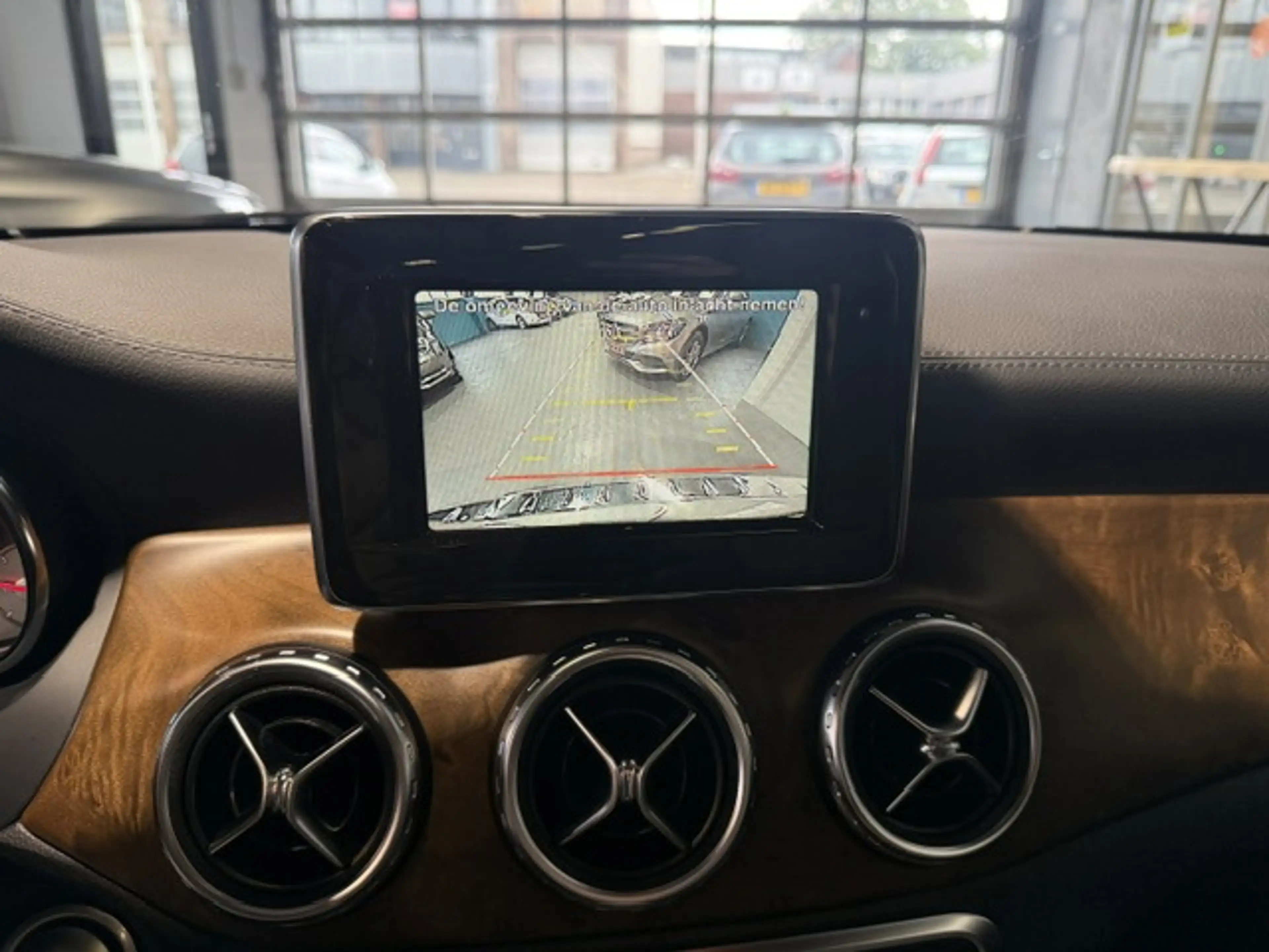Mercedes-Benz GLA 200 Prestige Aut.1e eig.|Pano|Leder|Navi|Cruise — photo 4