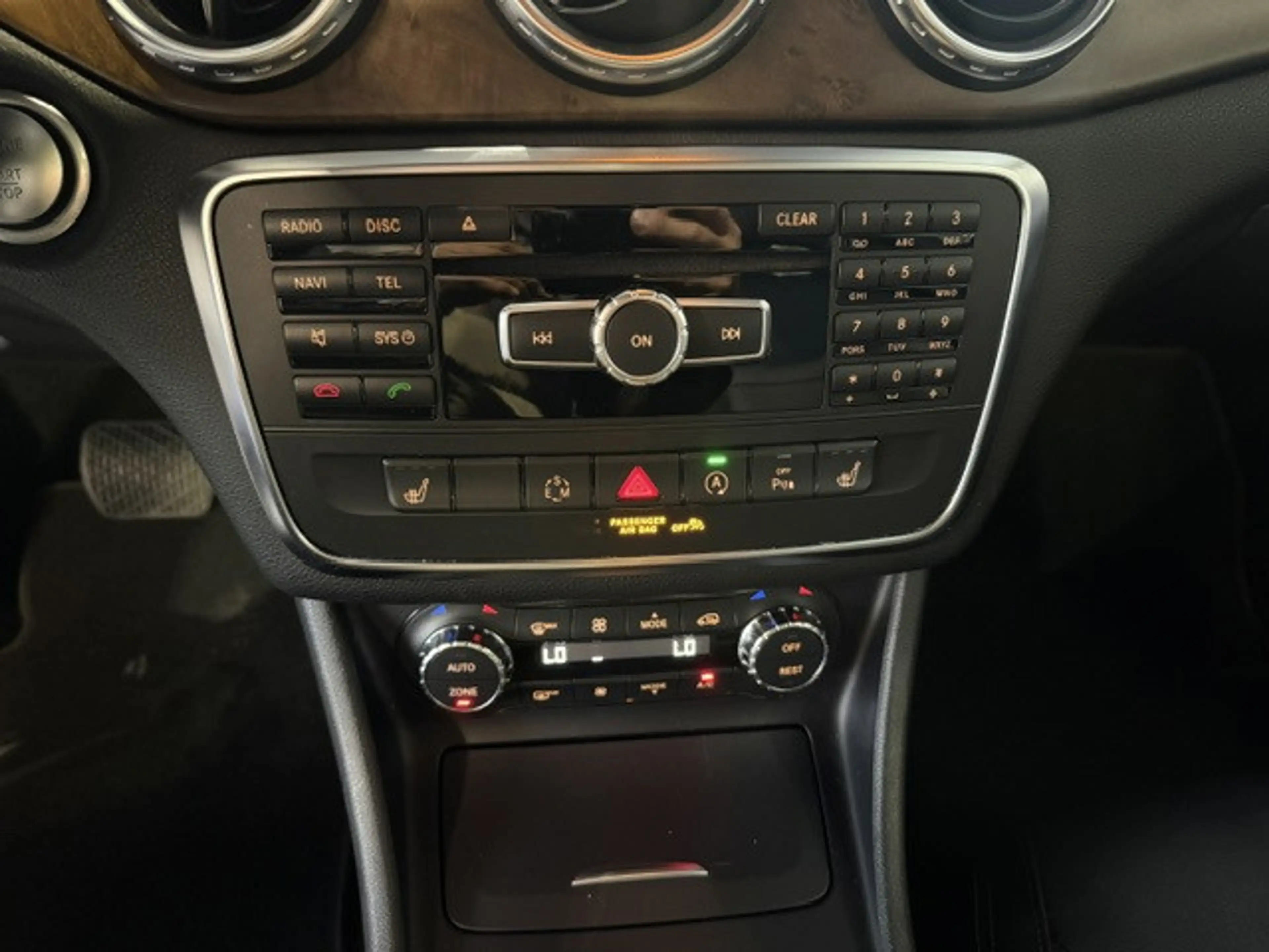 Mercedes-Benz GLA 200 Prestige Aut.1e eig.|Pano|Leder|Navi|Cruise — photo 9