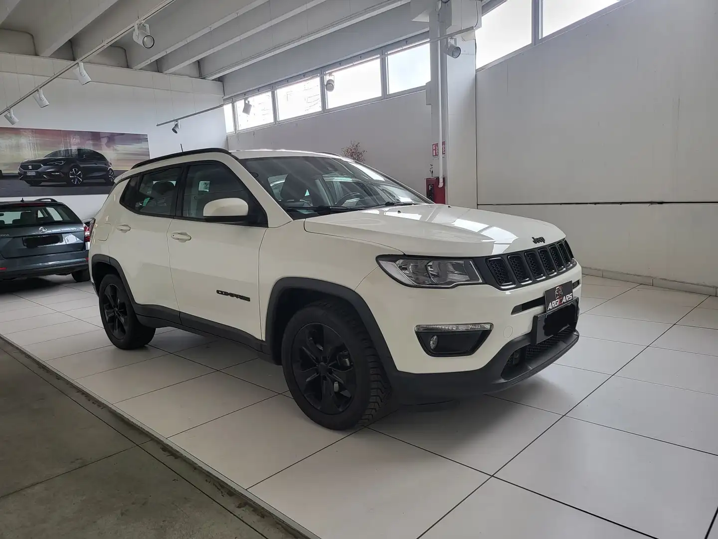 Jeep Compass Compass II 2017 1.6 mjt Night Eagle 2wd 120cv my19 Bianco - 1