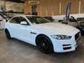 Jaguar XE Pure Lim. *NAVI*360°KAMERA*TEMPO*BI-XENON*PDC Weiß - thumbnail 3