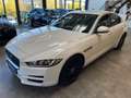 Jaguar XE Pure Lim. *NAVI*360°KAMERA*TEMPO*BI-XENON*PDC Weiß - thumbnail 25