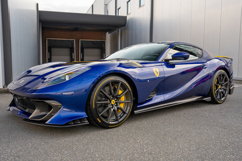 Ferrari 812 Competizione - Blu Elettrico - 1 of 999