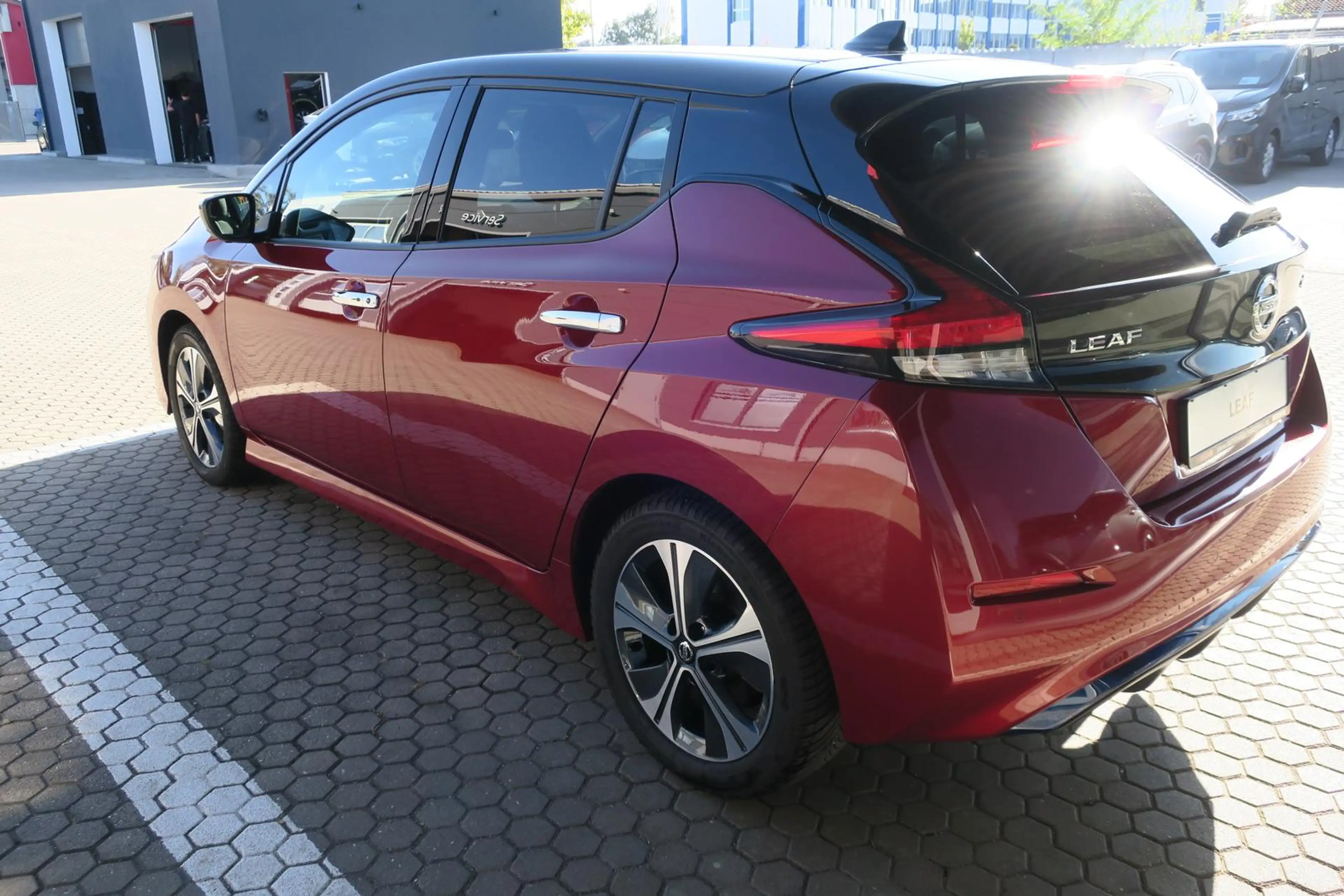 Nissan Leaf 40kWh N-CONNECTA NAVI LED AVM SHZ ProPilot — photo 7