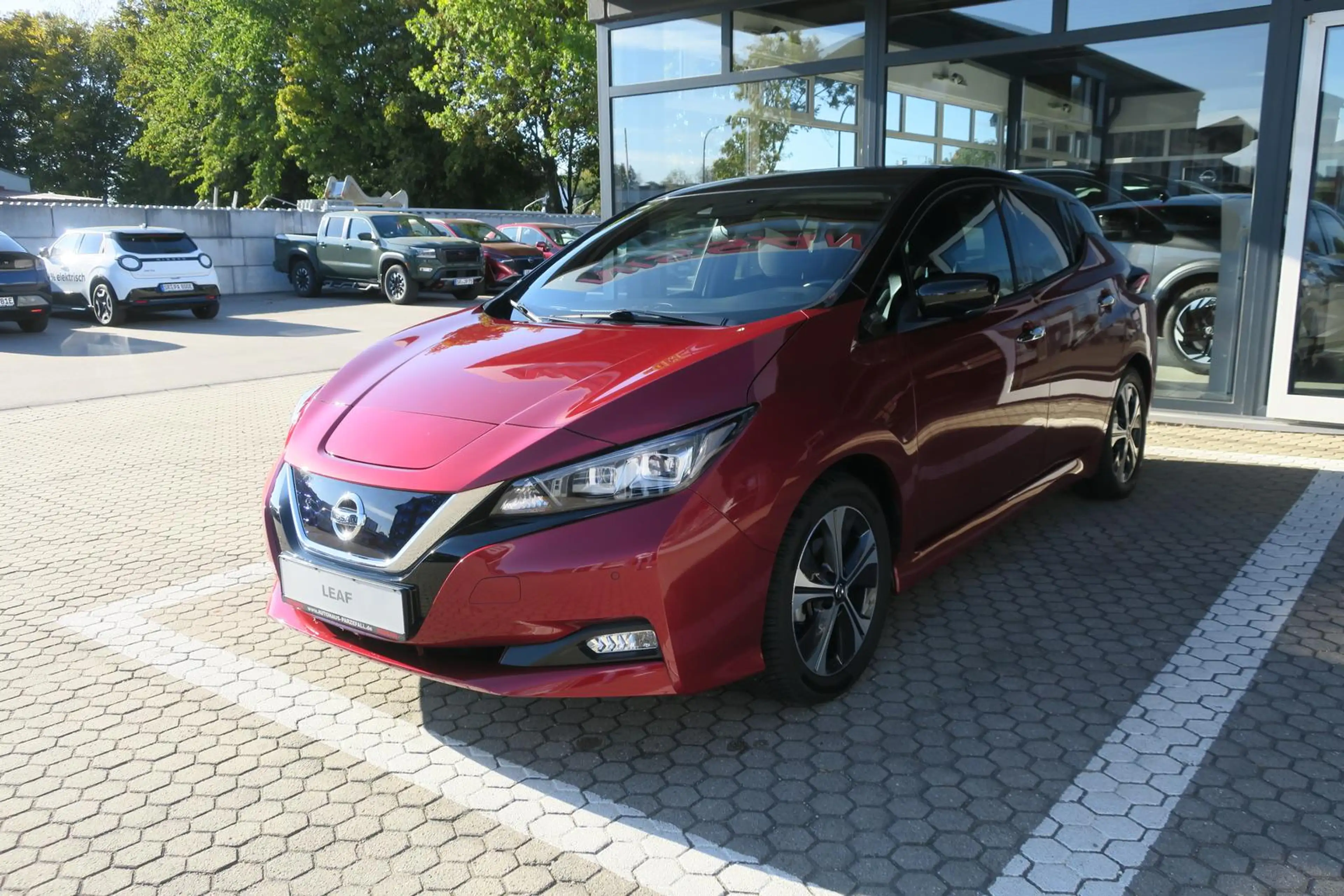 Nissan Leaf 40kWh N-CONNECTA NAVI LED AVM SHZ ProPilot — photo 3