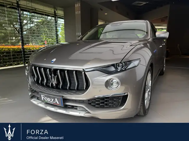 Maserati Levante Levante 2.0 mhev GT 330cv