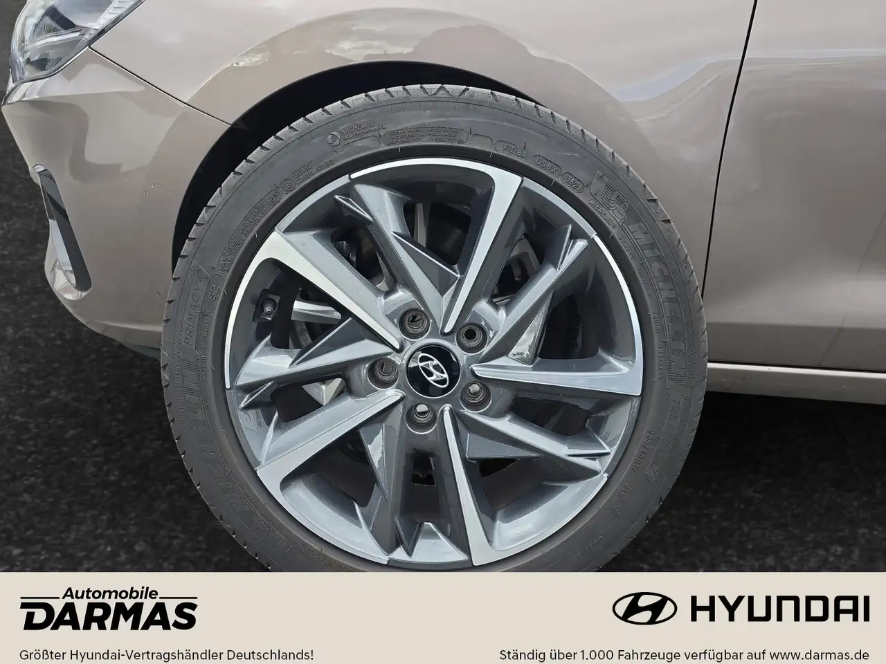 Hyundai i30 i30 Fastback 1.5 7-DCT Edition 30 PLUS 8-FACH 17