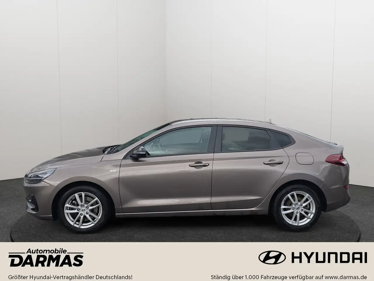 Hyundai i30 i30 Fastback 1.5 7-DCT Edition 30 PLUS 8-FACH 9