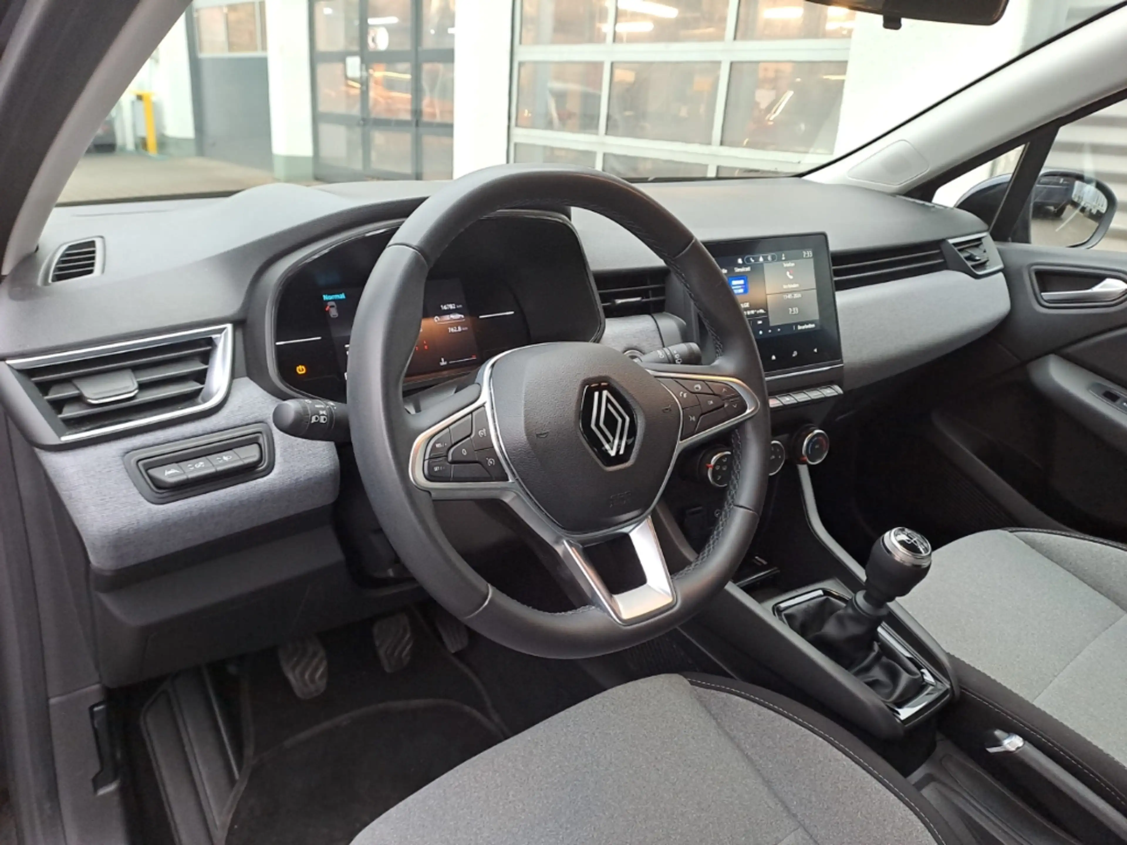 Renault Clio EVOLUTION TCe 90 Evolution KLIMA+SHZ+PDC+USB+LED+D — photo 10