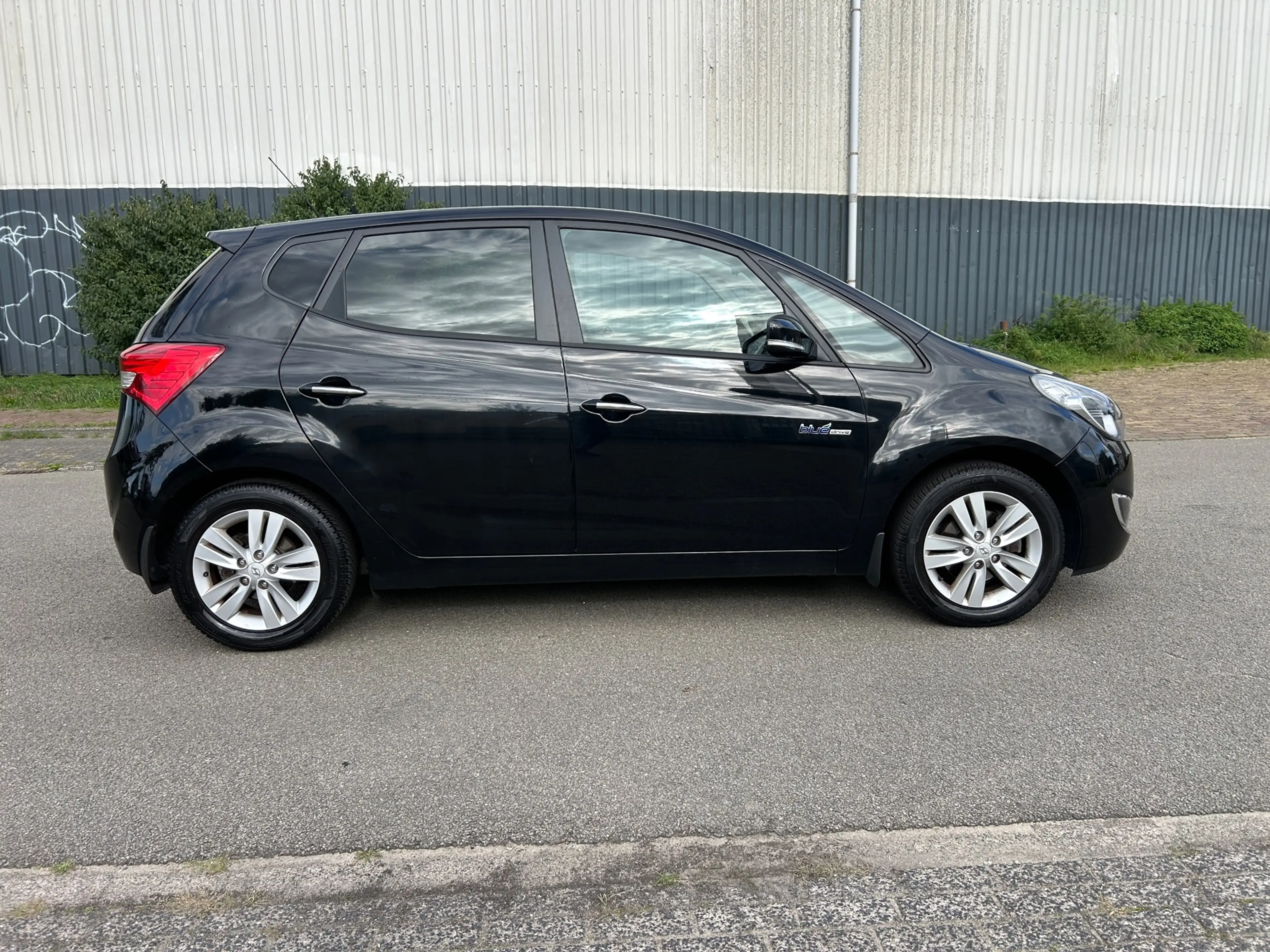 Hyundai iX20 1.4i i-Magine — photo 6