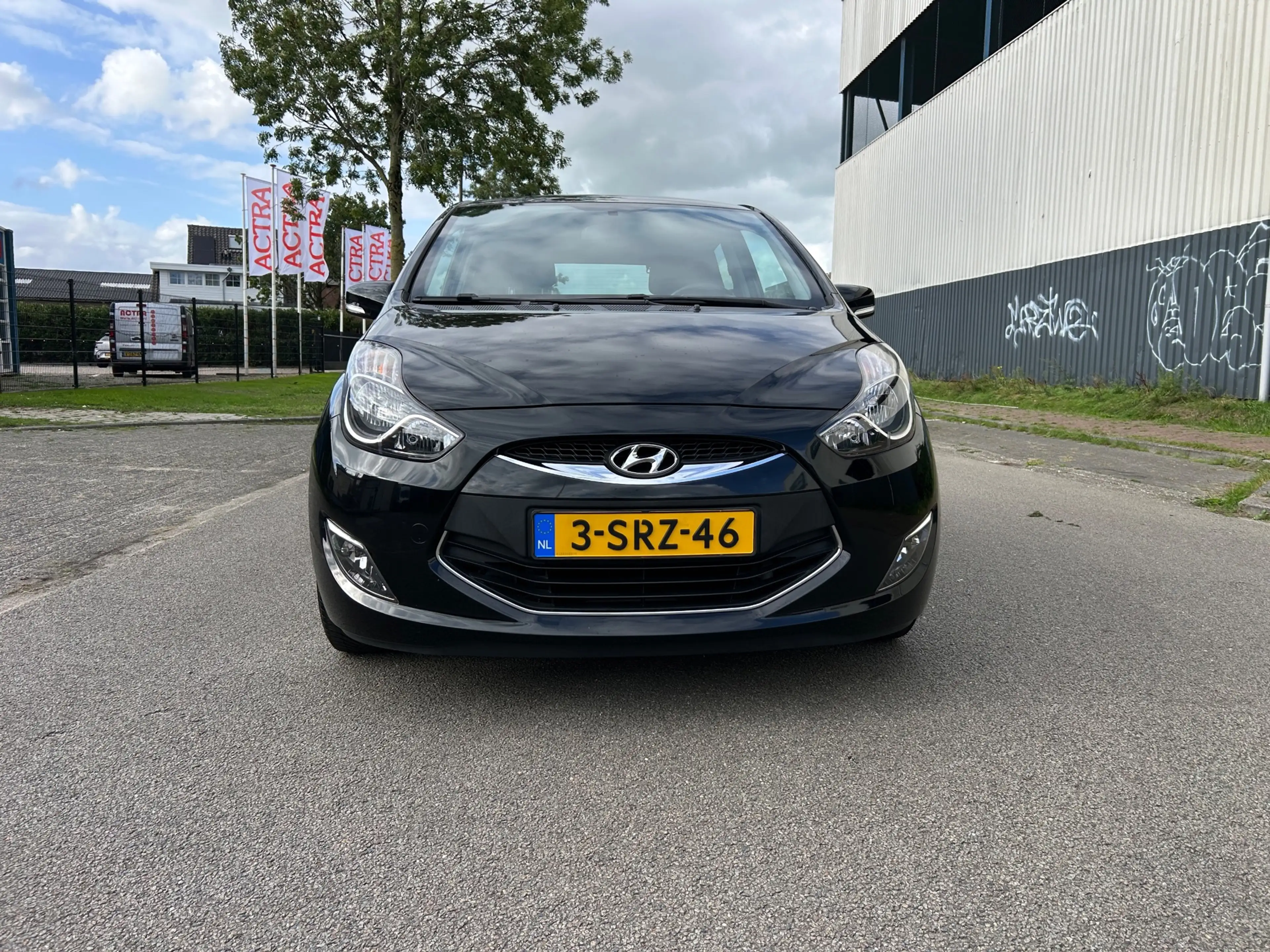 Hyundai iX20 1.4i i-Magine — photo 8