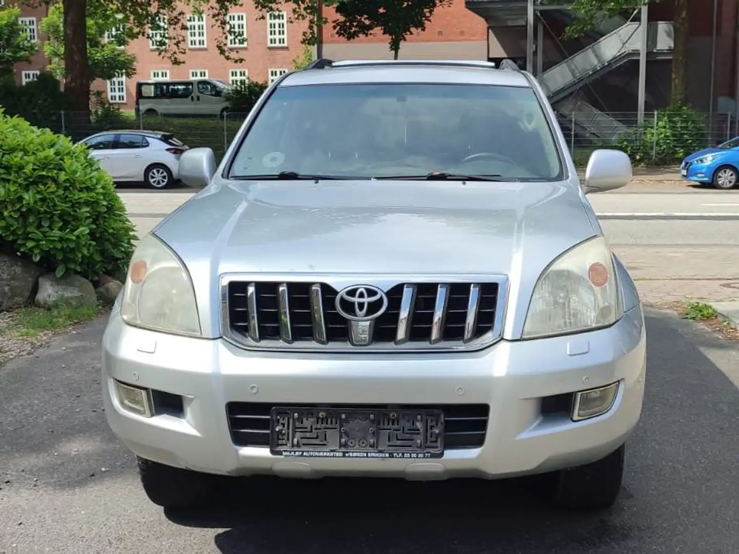 Toyota Land Cruiser Toyota Landcruiser Automatic 5 Doors 2008 Ezüst - 1
