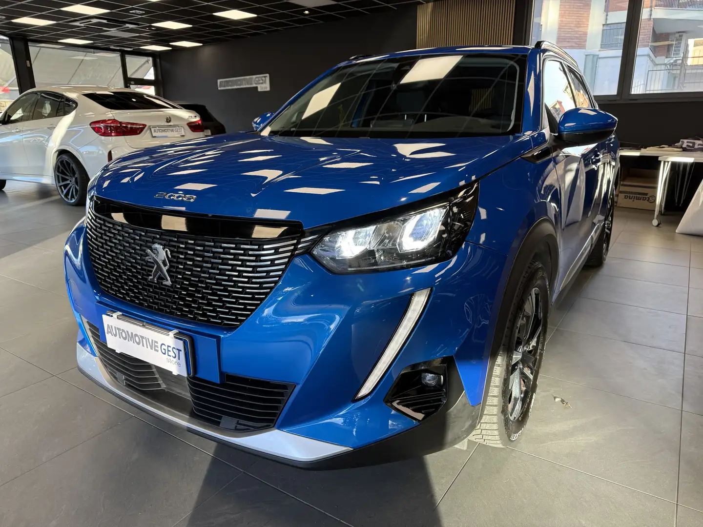 Peugeot 2008 2008 1.2 puretech Allure Pack s&s 100cv Blau - 1