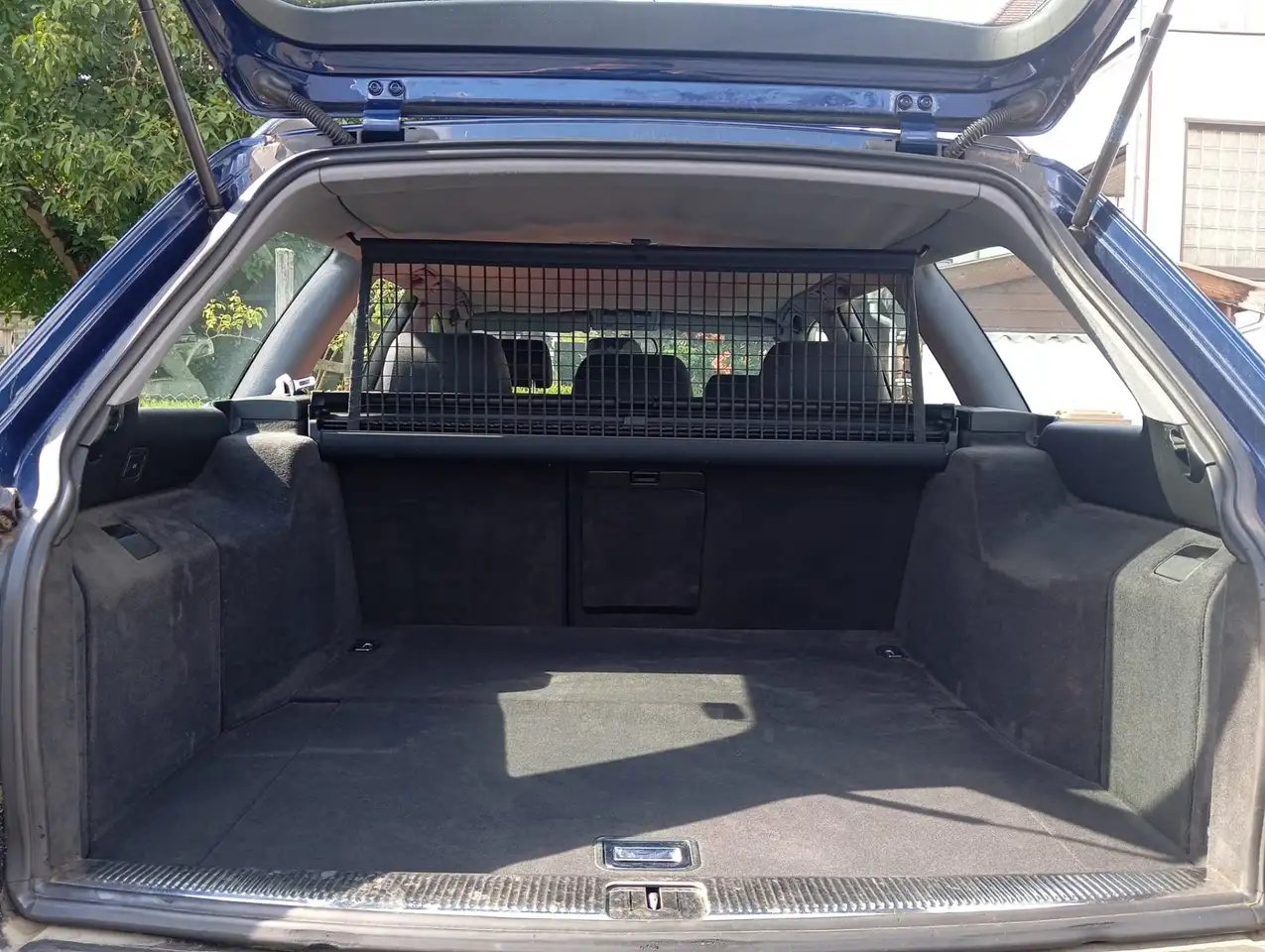 Audi A6 Avant 2.4 quattro TÜV 09.2027, foto 3