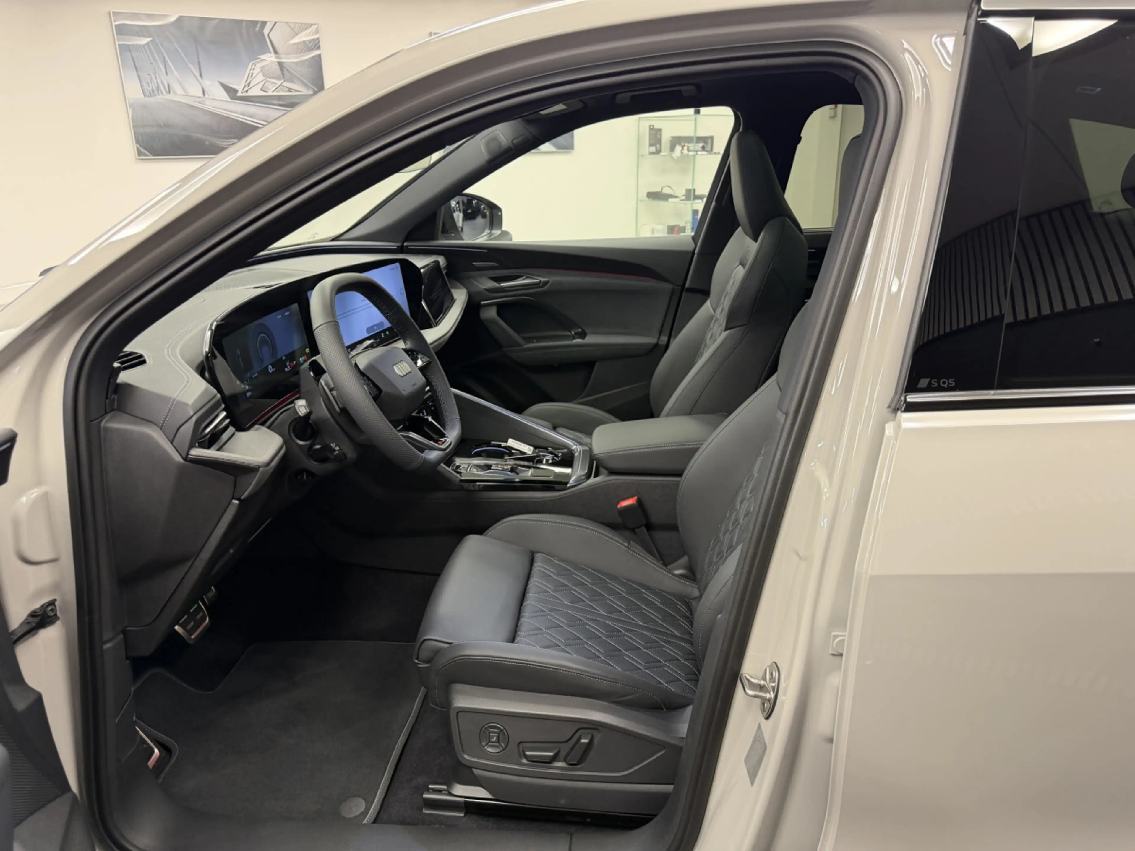 Audi SQ5 SUV 367 CH / 270 kW TFSI quattro S tronic — photo 3