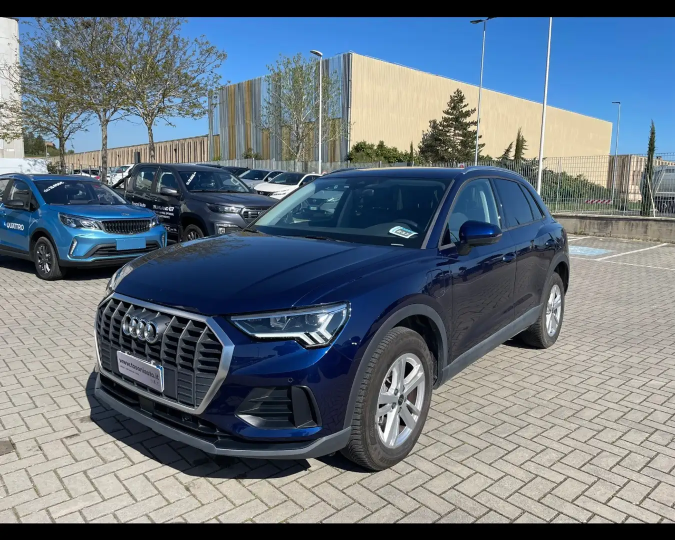 Audi Q3 45 1.4 tfsi e Business s-tronic Blu/Azzurro - 1