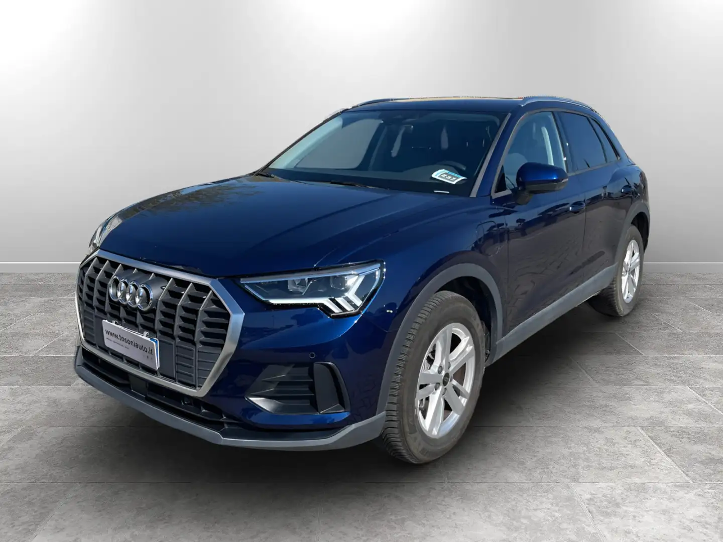 Audi Q3 45 1.4 tfsi e Business s-tronic Blu/Azzurro - 1