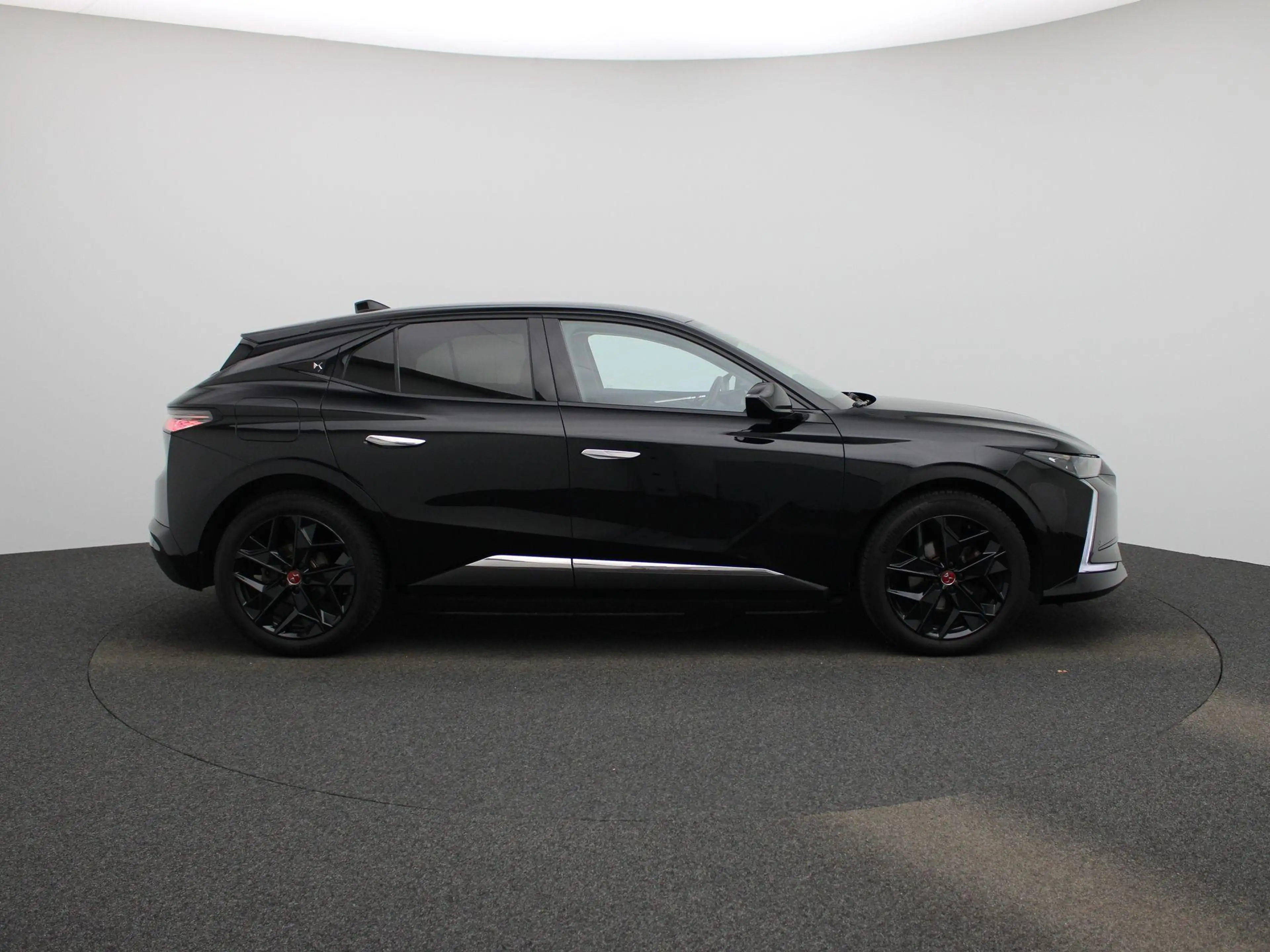 DS Automobiles DS 4 130 Auto Performance Line !! Actieprijs !! — photo 6