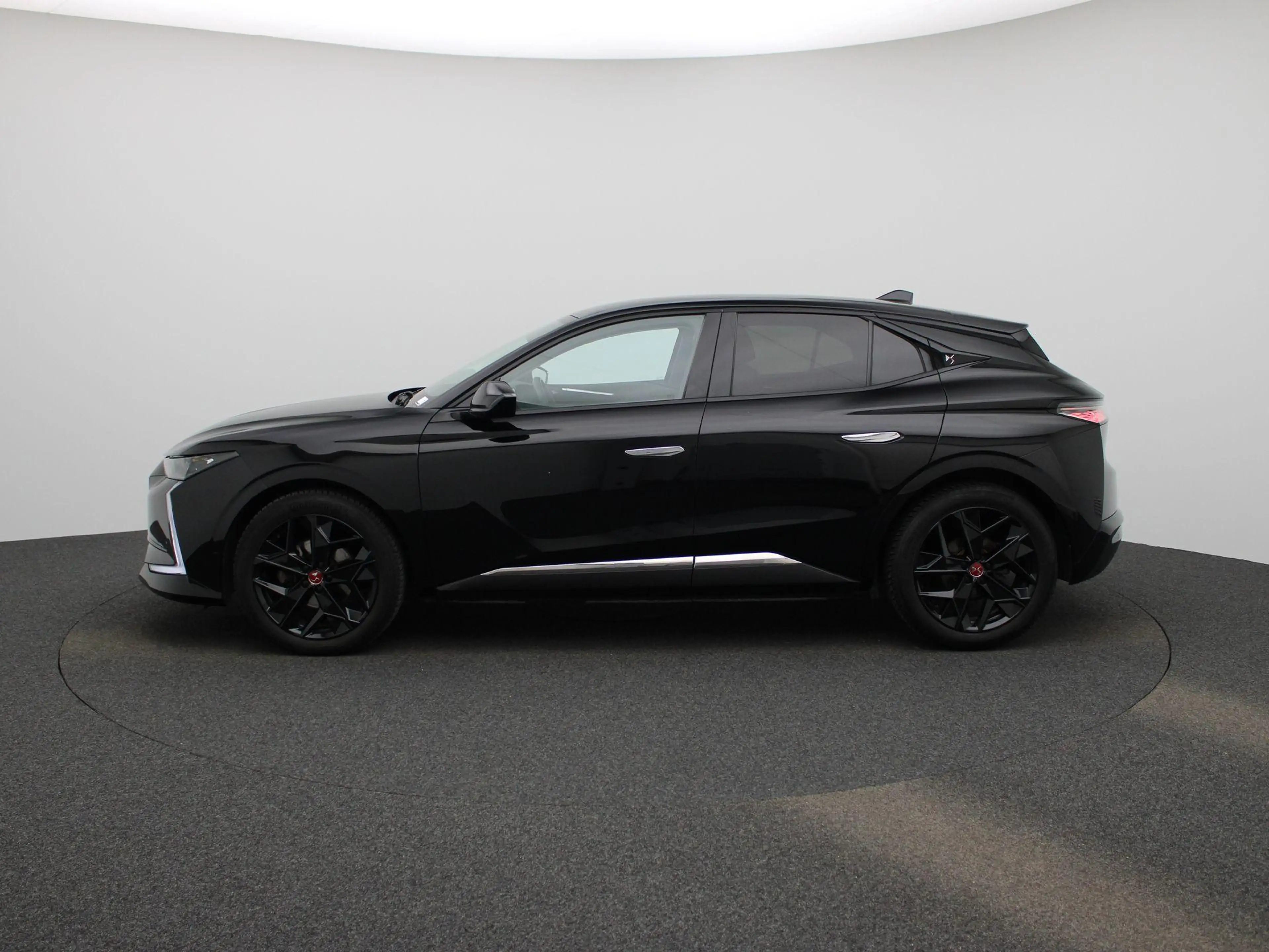 DS Automobiles DS 4 130 Auto Performance Line !! Actieprijs !! — photo 4