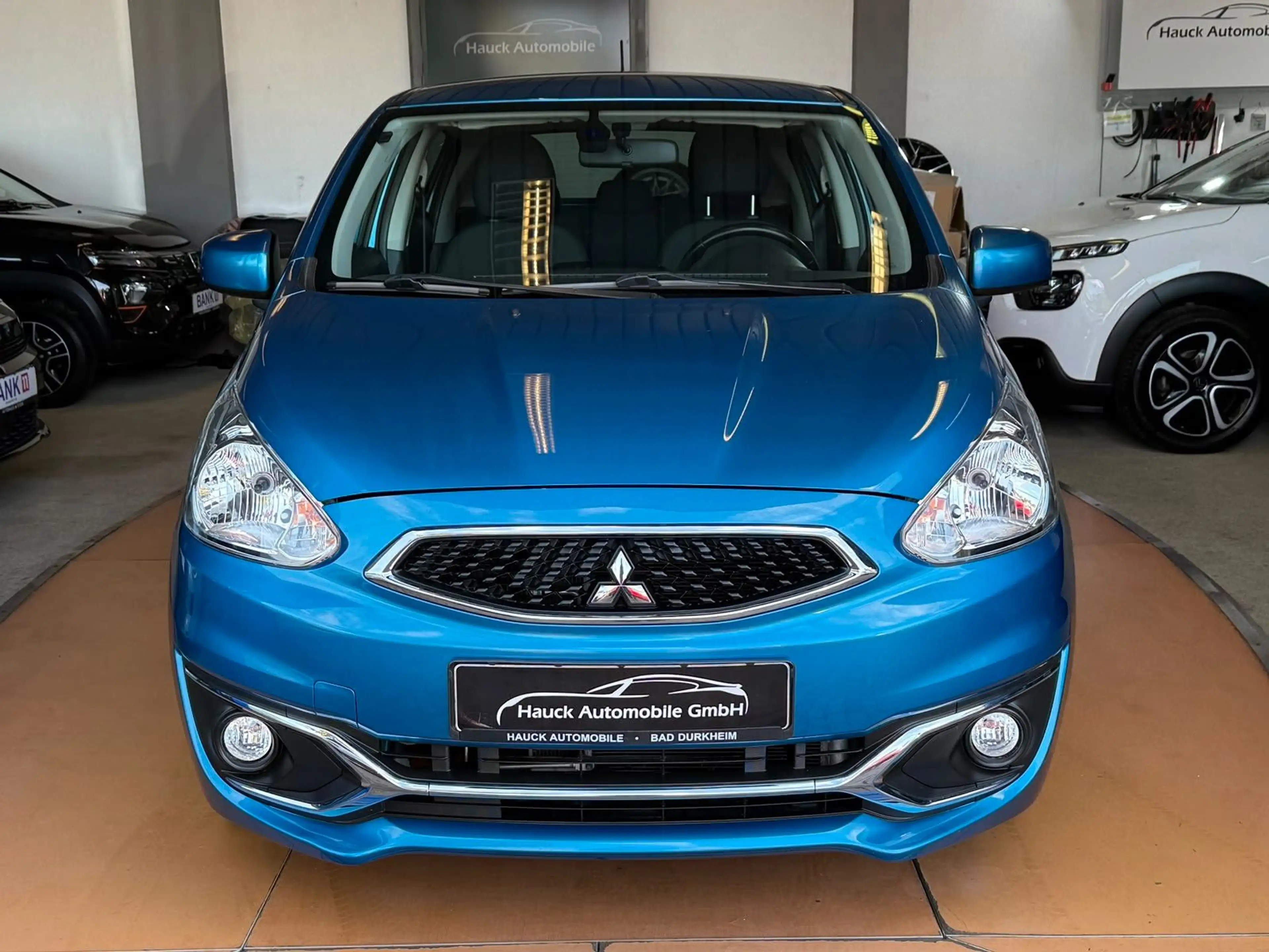 Mitsubishi Space Star Intro Edition+ Automatik / 1. Hand — photo 7