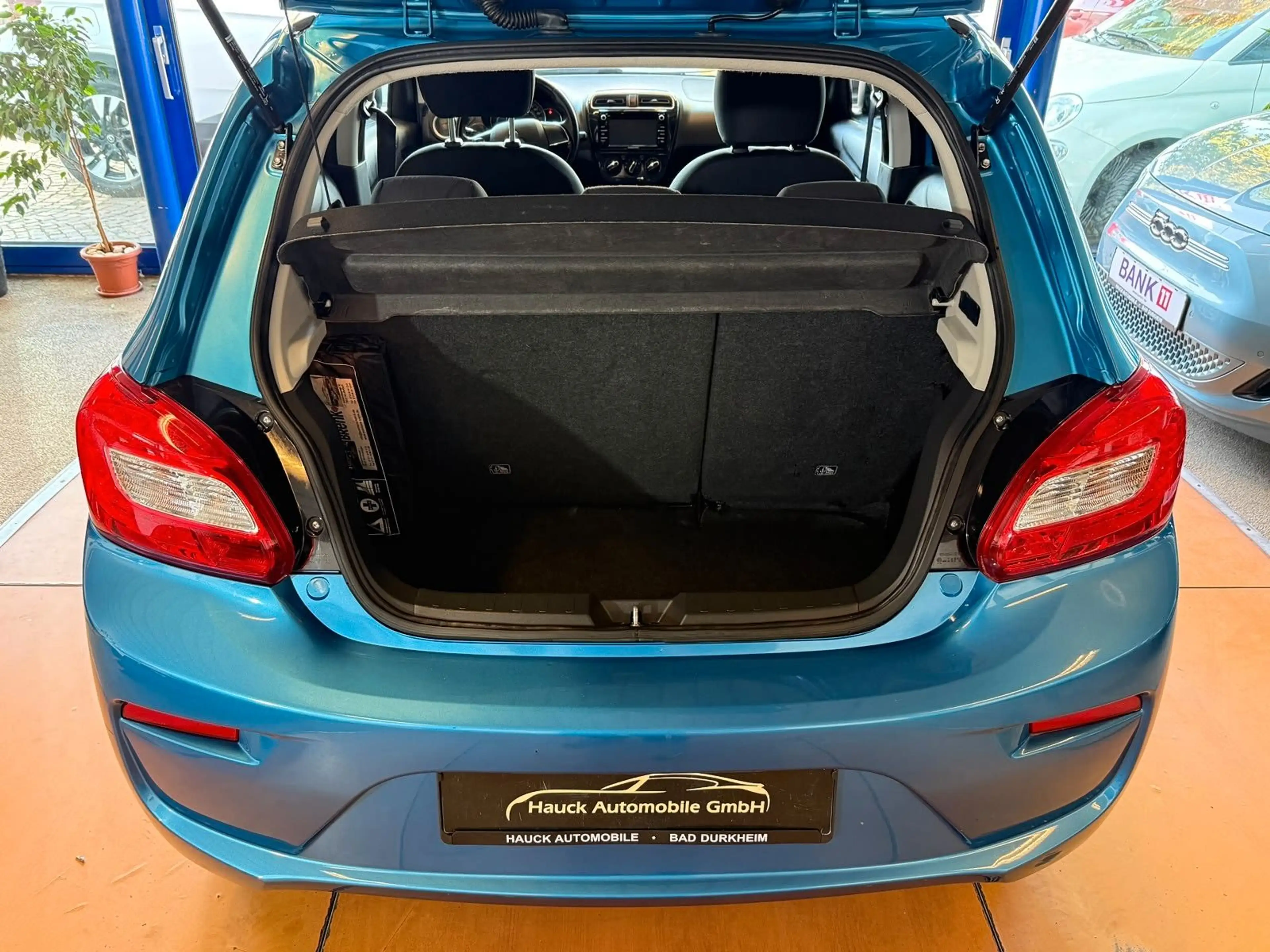 Mitsubishi Space Star Intro Edition+ Automatik / 1. Hand — photo 11