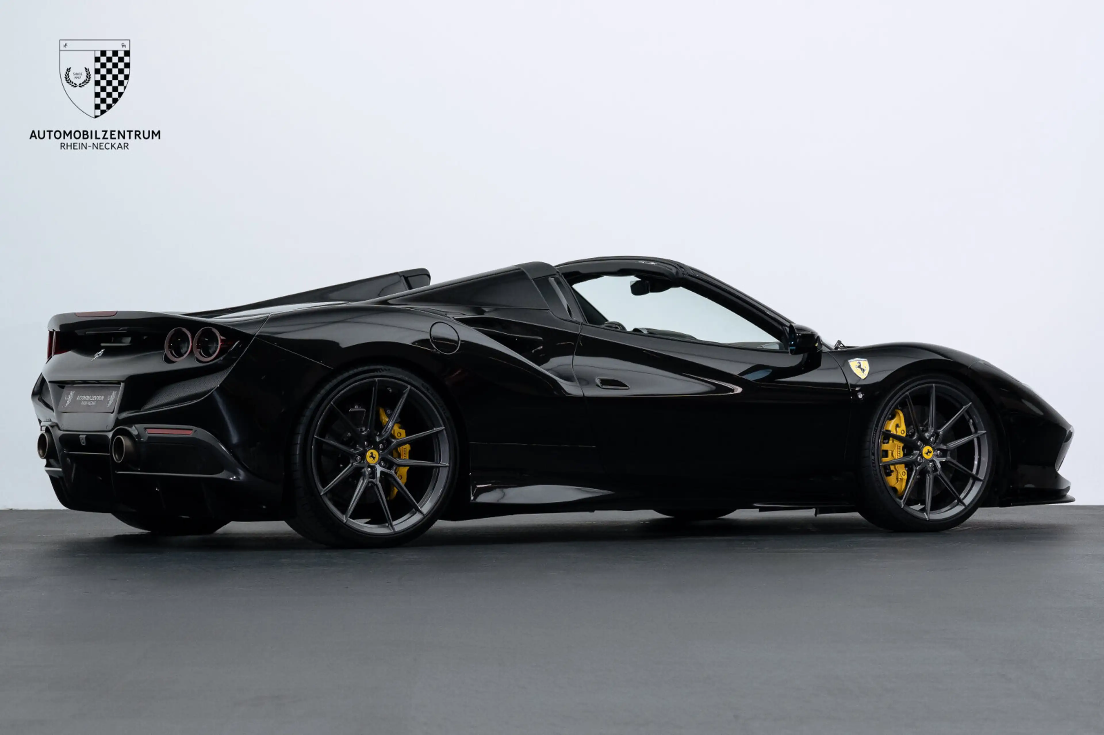 Ferrari F8 Spider F8 Spider Novitec/Passenger/Daytona/Lift/FullPPF — photo 7