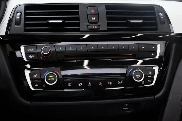 BMW 4 Series view 15