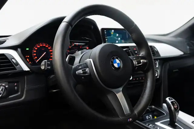 BMW 4 Series view 10