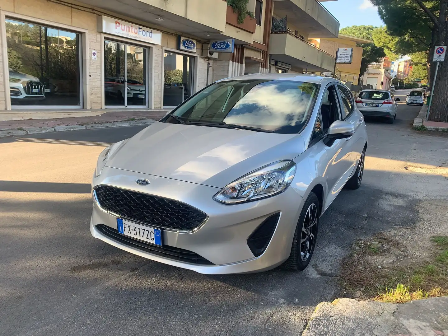 Ford Fiesta Fiesta VII 2017 1.5 ecoblue (tdci) Plus 85cv my19 Argent - 1