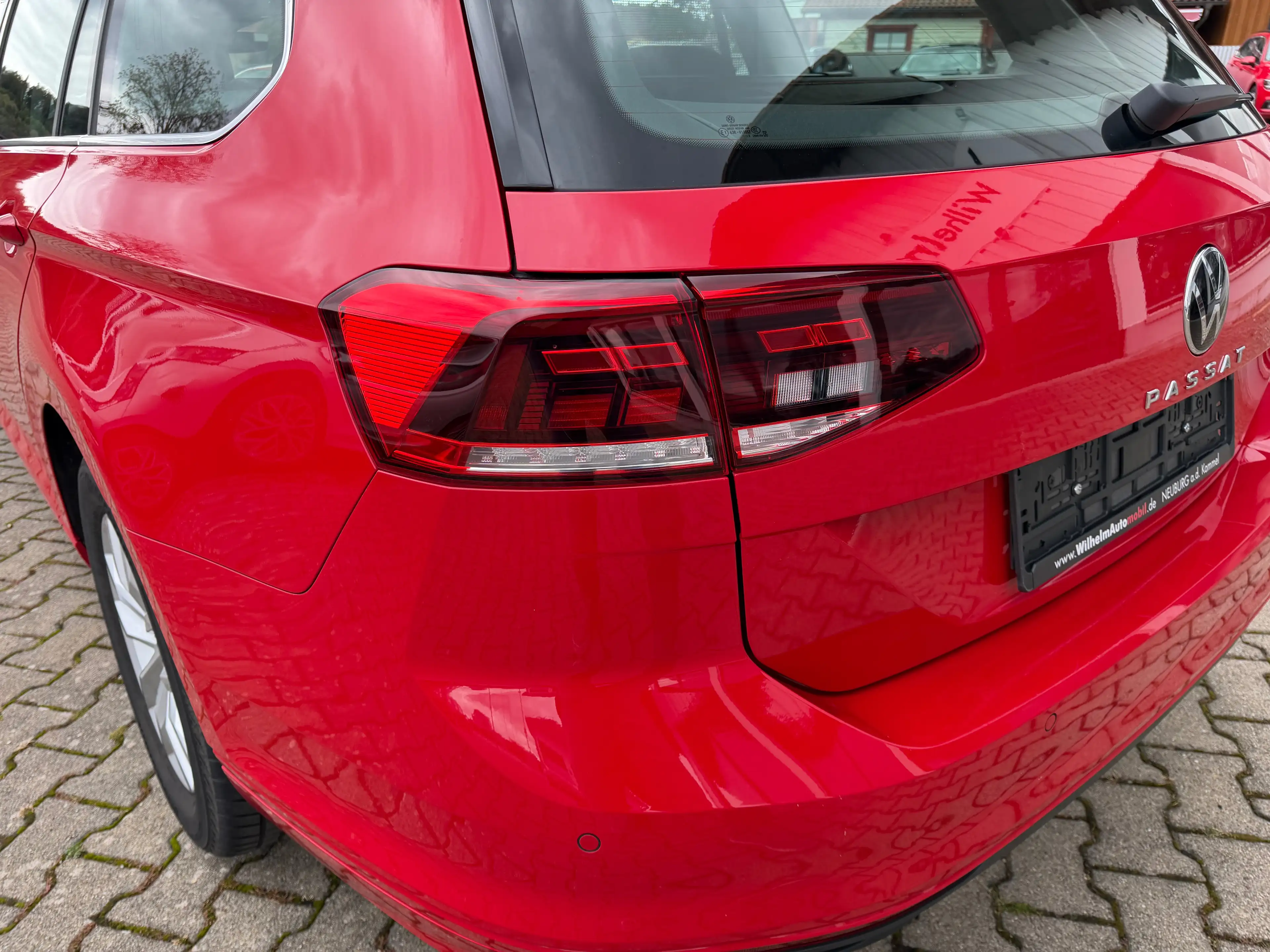 Volkswagen Passat Variant Business Massage RearView VZE ACC APP Virtual Digi — photo 10