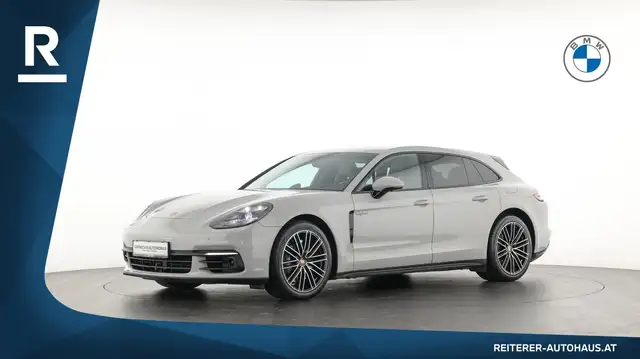 Porsche Panamera view 3