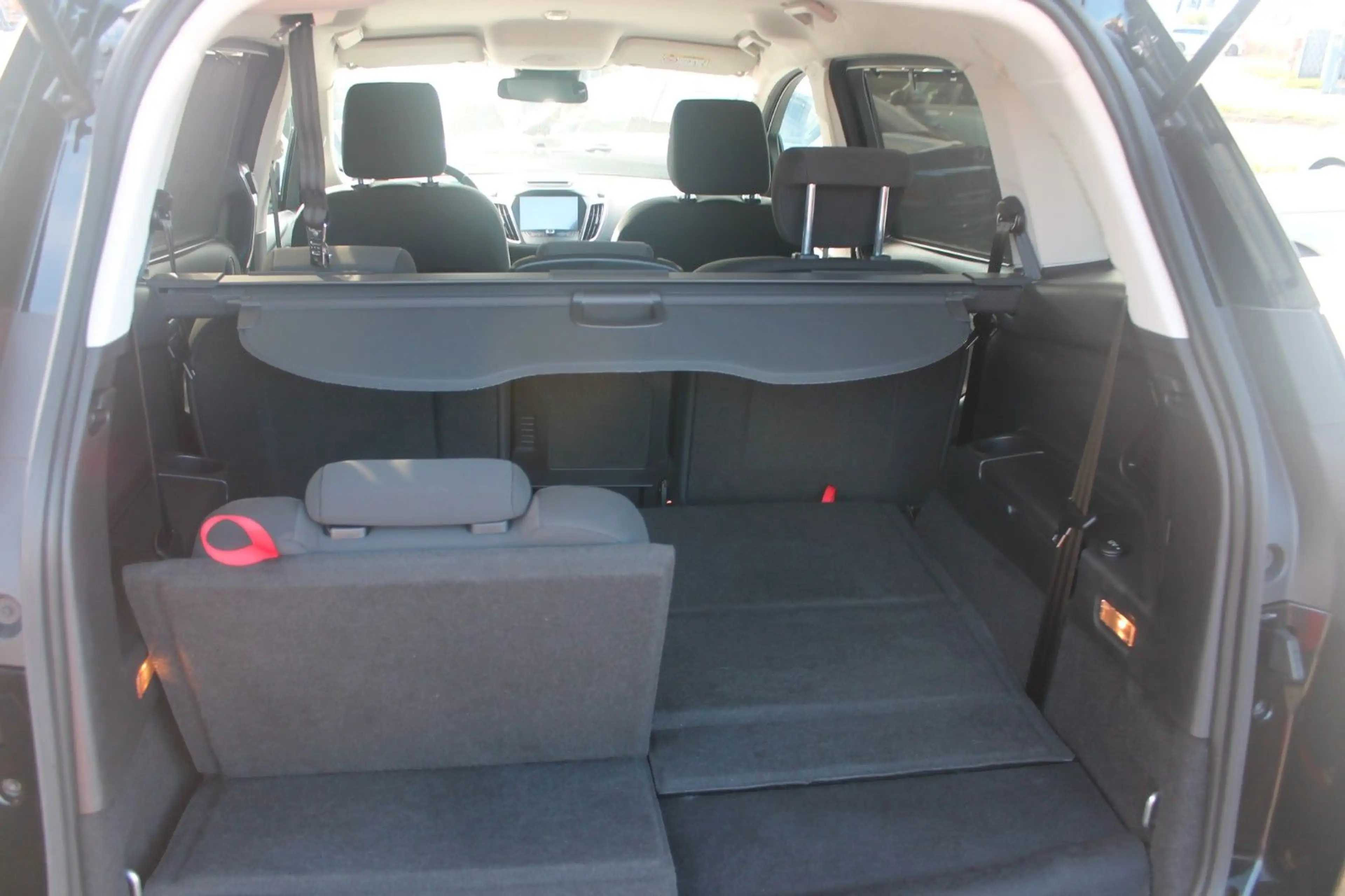 Ford Grand C-Max 1,5 EcoBoost Cool & Connect*7-Sitzer — photo 5