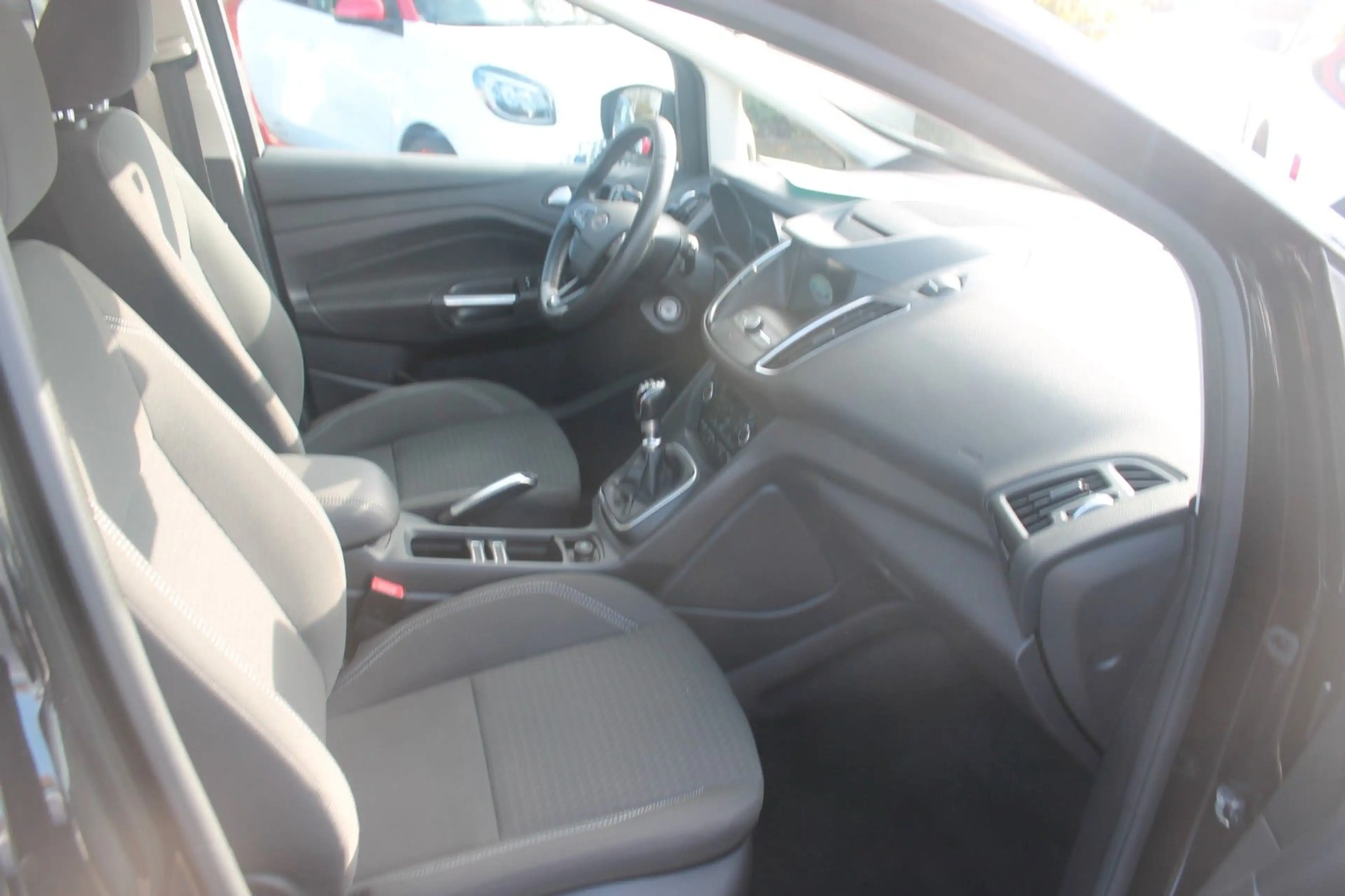 Ford Grand C-Max 1,5 EcoBoost Cool & Connect*7-Sitzer — photo 9