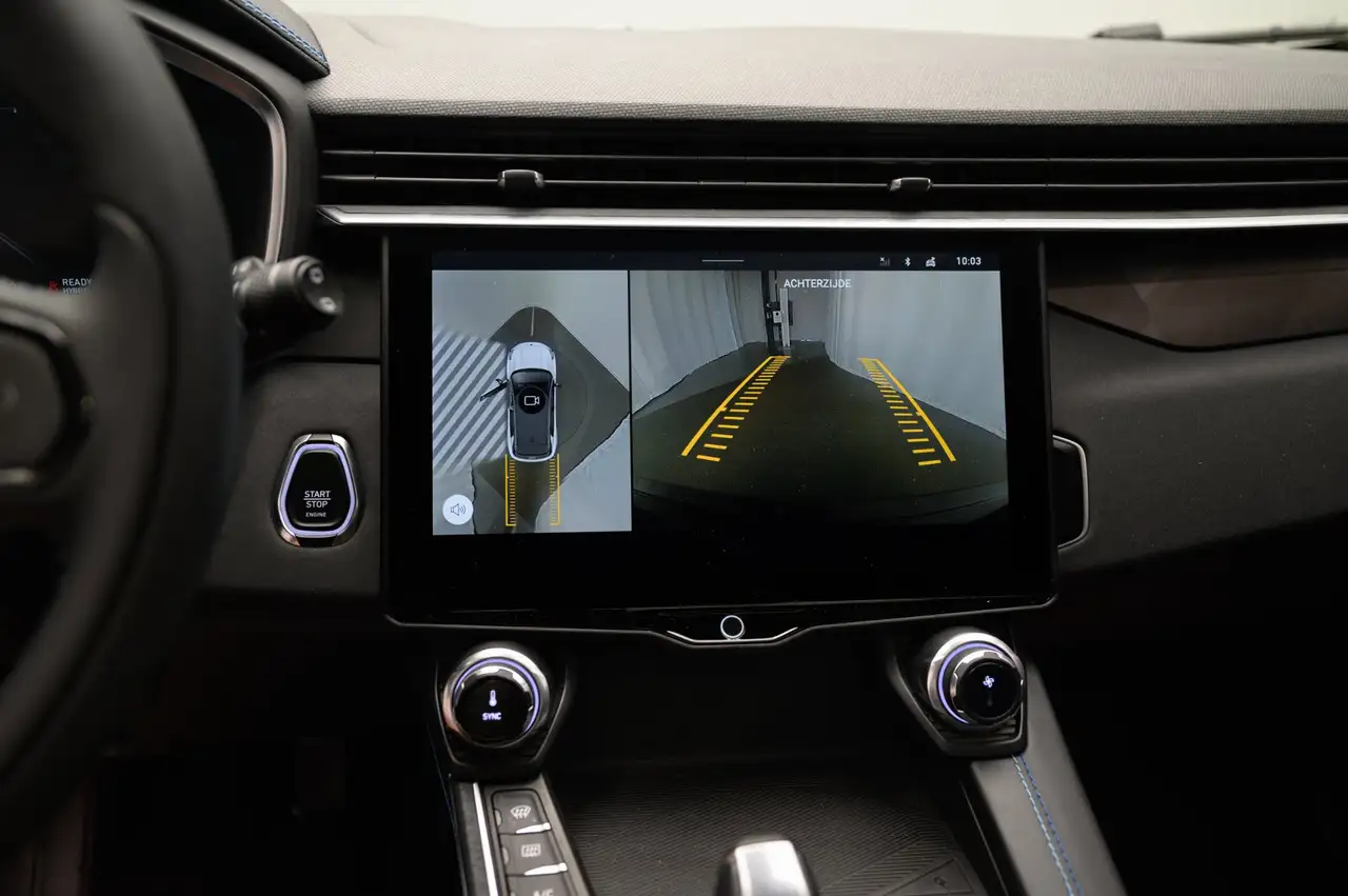 Lynk & Co 01 1.5 261PK Plug-in Hybrid * 360° Camera Pano/dak Ap 11