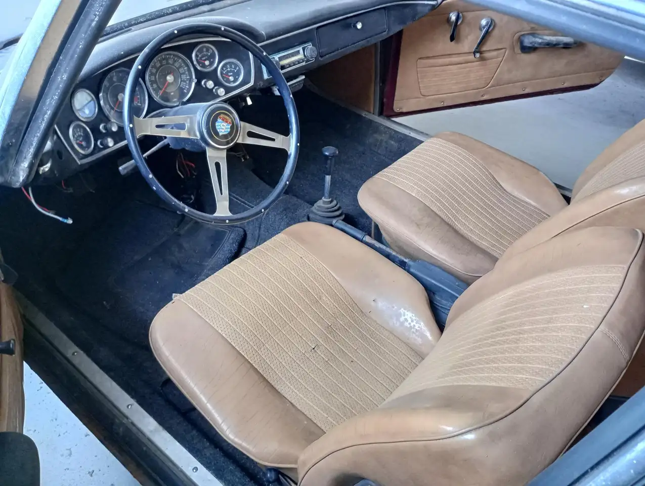 Glas 13 00 GT, foto 8