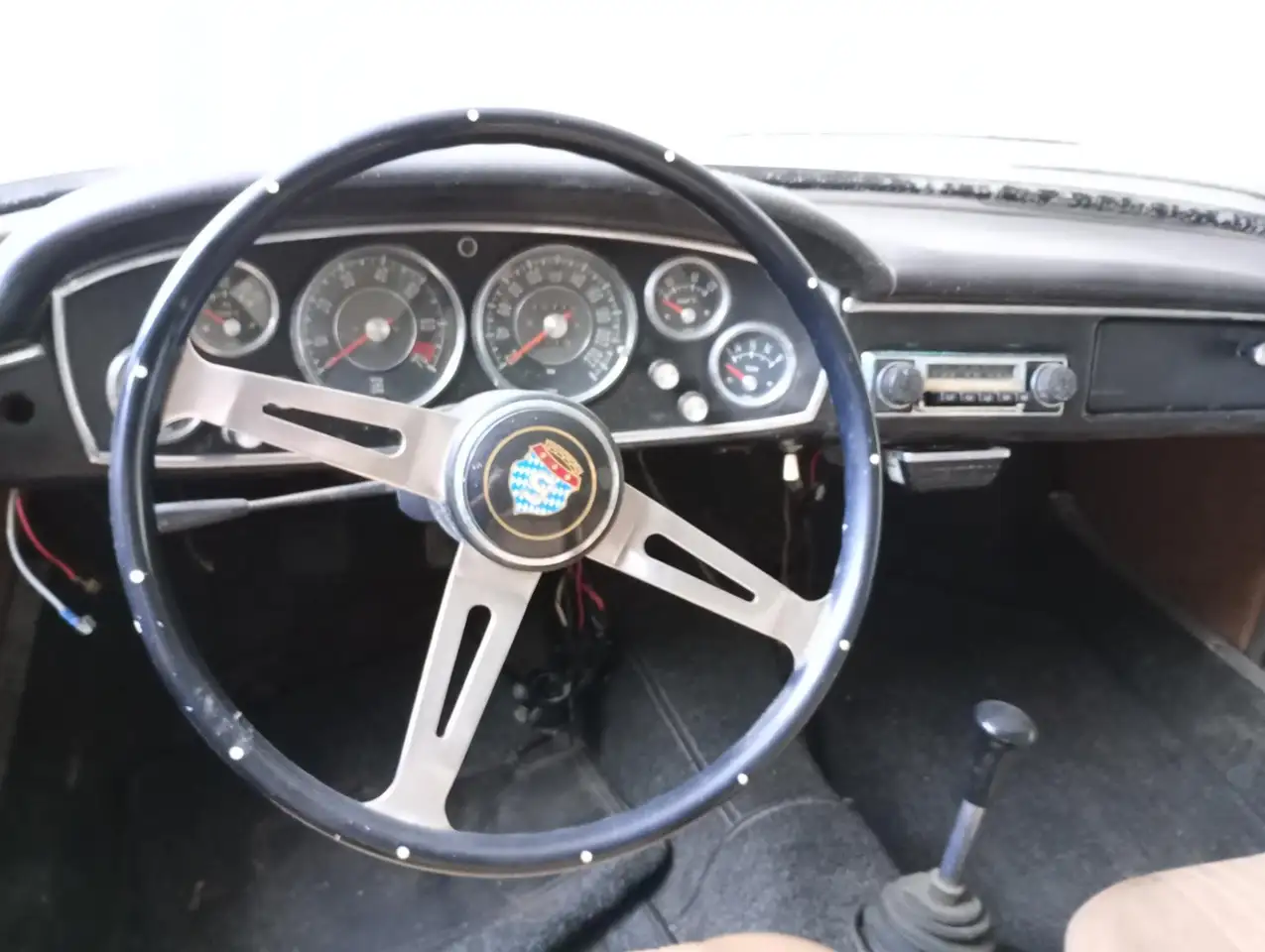 Glas 13 00 GT, foto 10