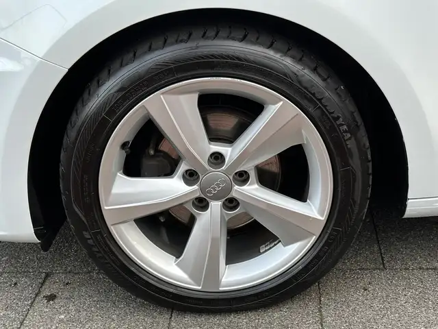 Audi A1 view 7
