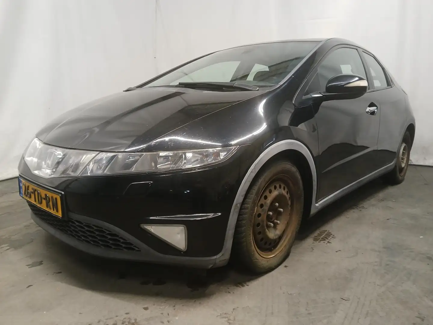Honda Civic 2.2 CTDi Executive SCHADEAUTO!! Zwart - 2