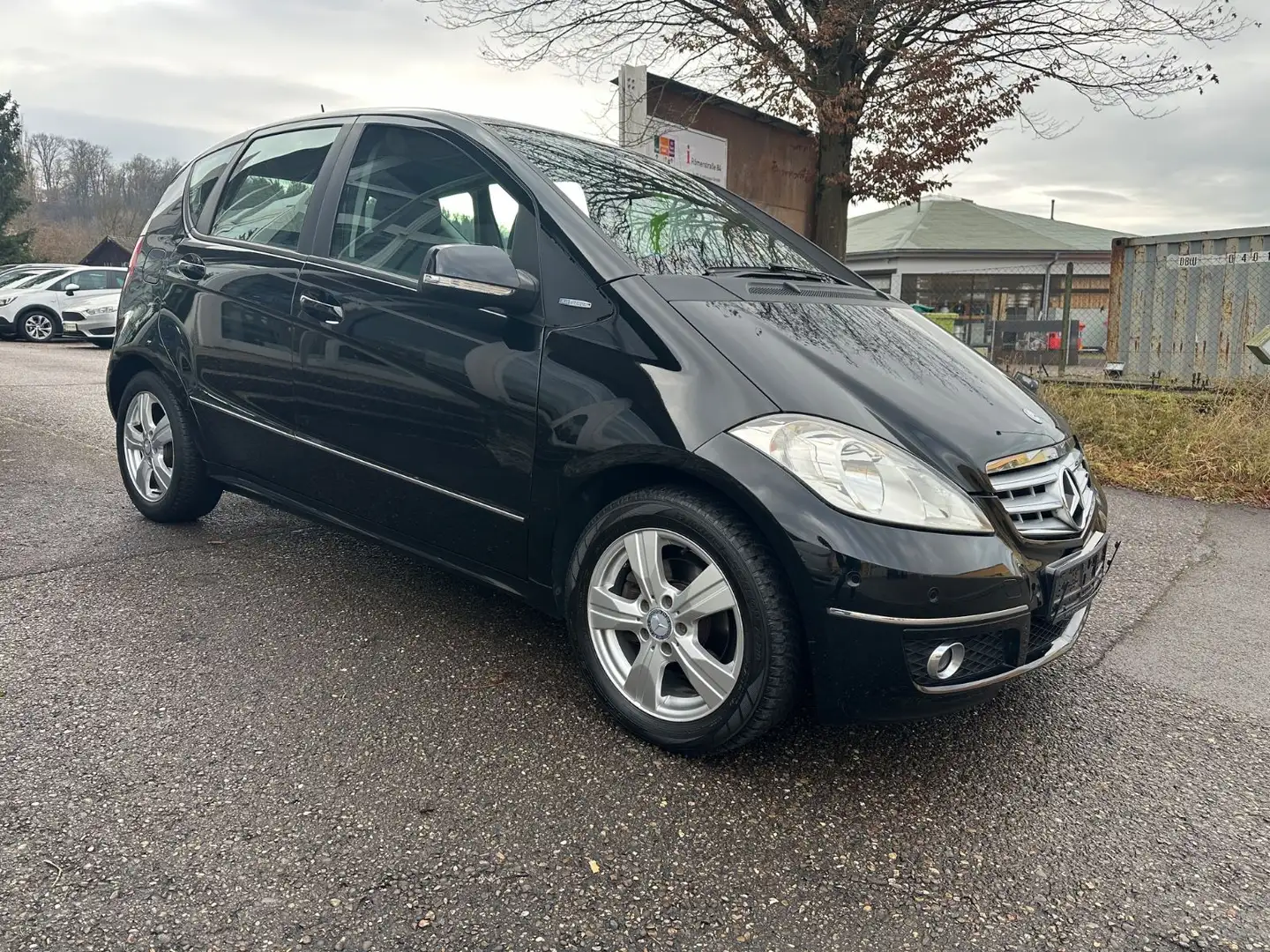 Mercedes-Benz A 160 Avantgarde 2.Hand TÜV NEU Klima SHZ Negru - 2