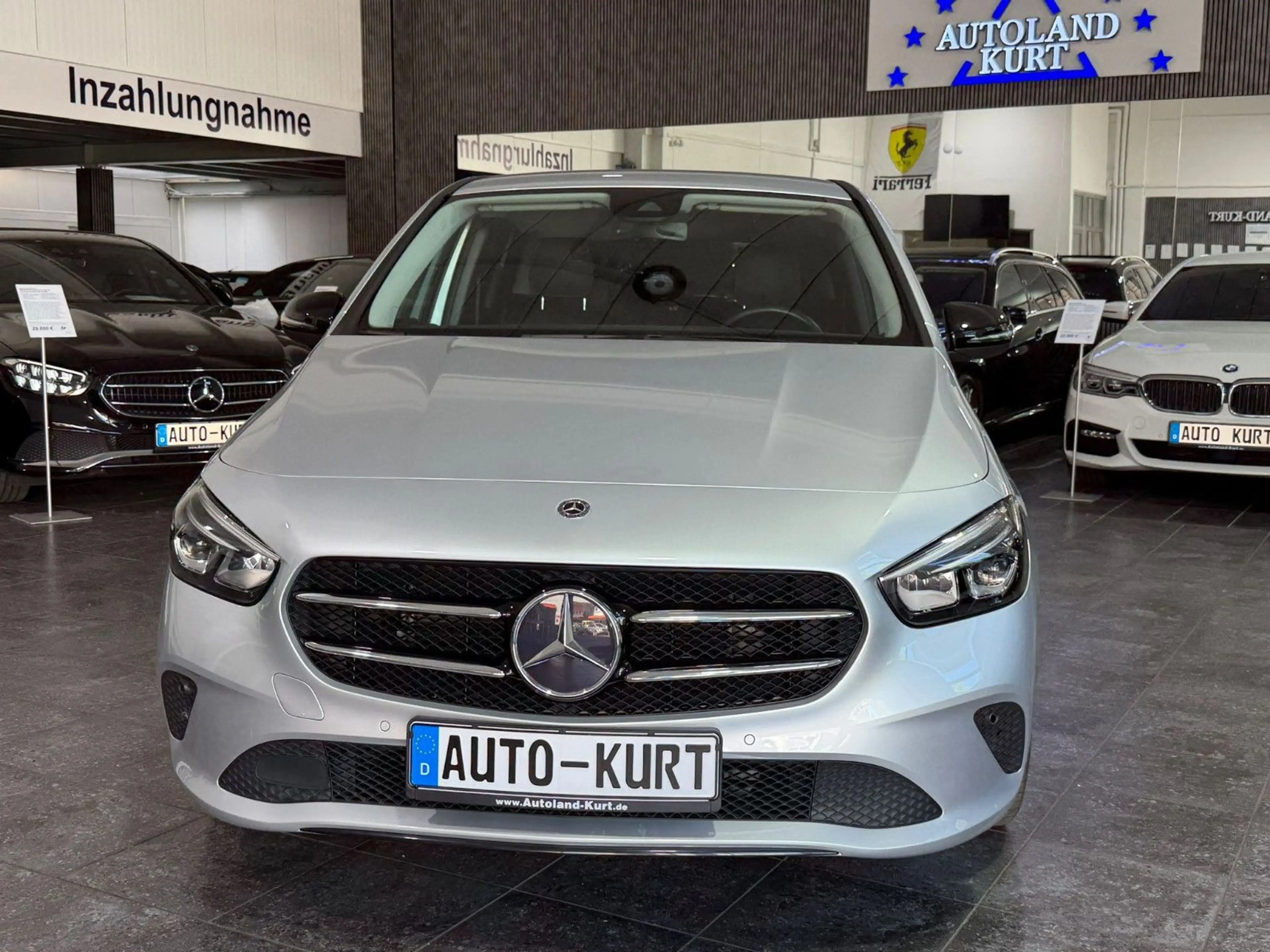 Mercedes-Benz B 220 4-Matic*Keyless*M-BUX*Night*Progressiv*AHK — photo 3