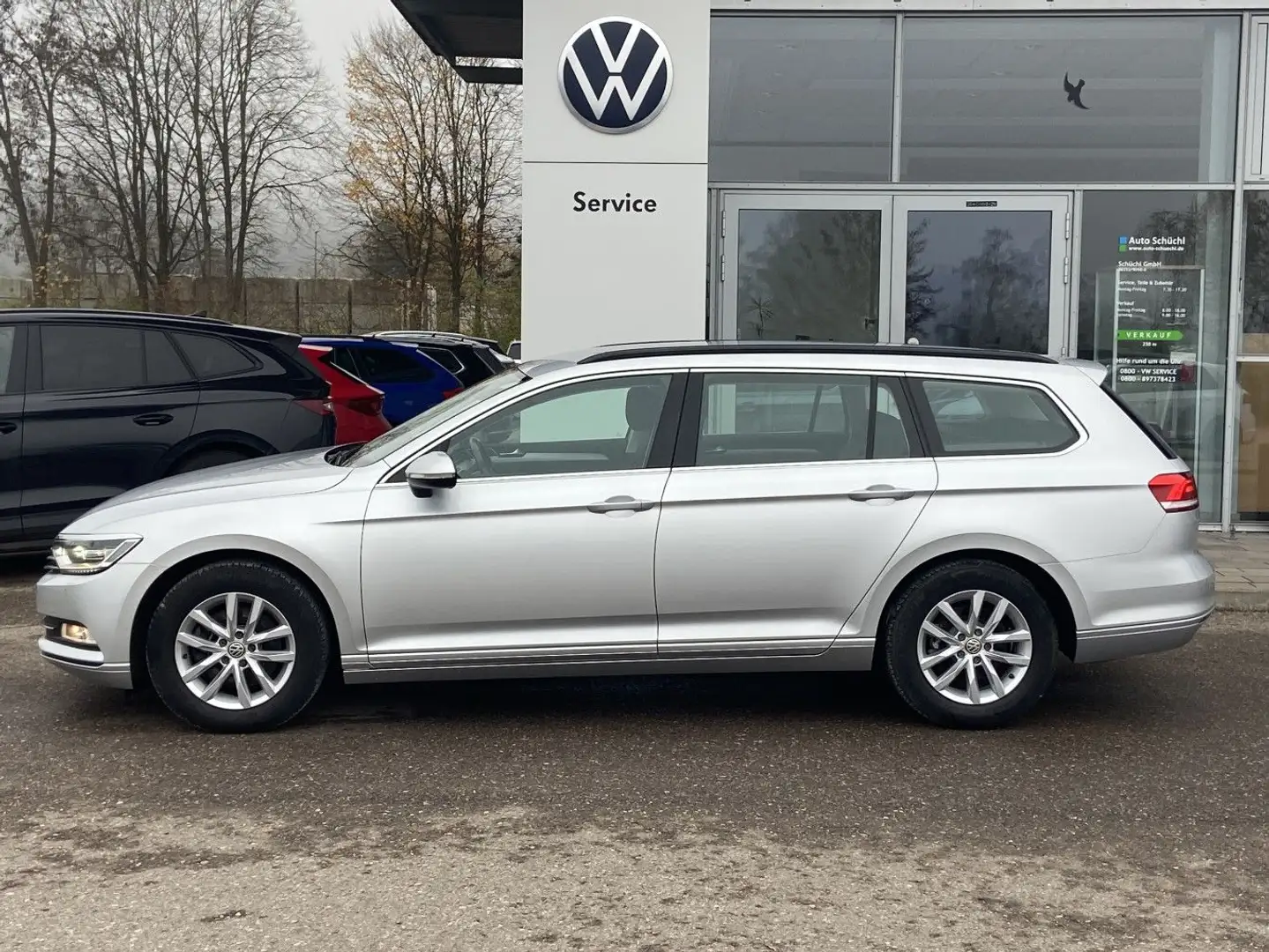 Volkswagen Passat Variant 1.5 TSI Comfortline ACTIVE-LIGHTI Silber - 2