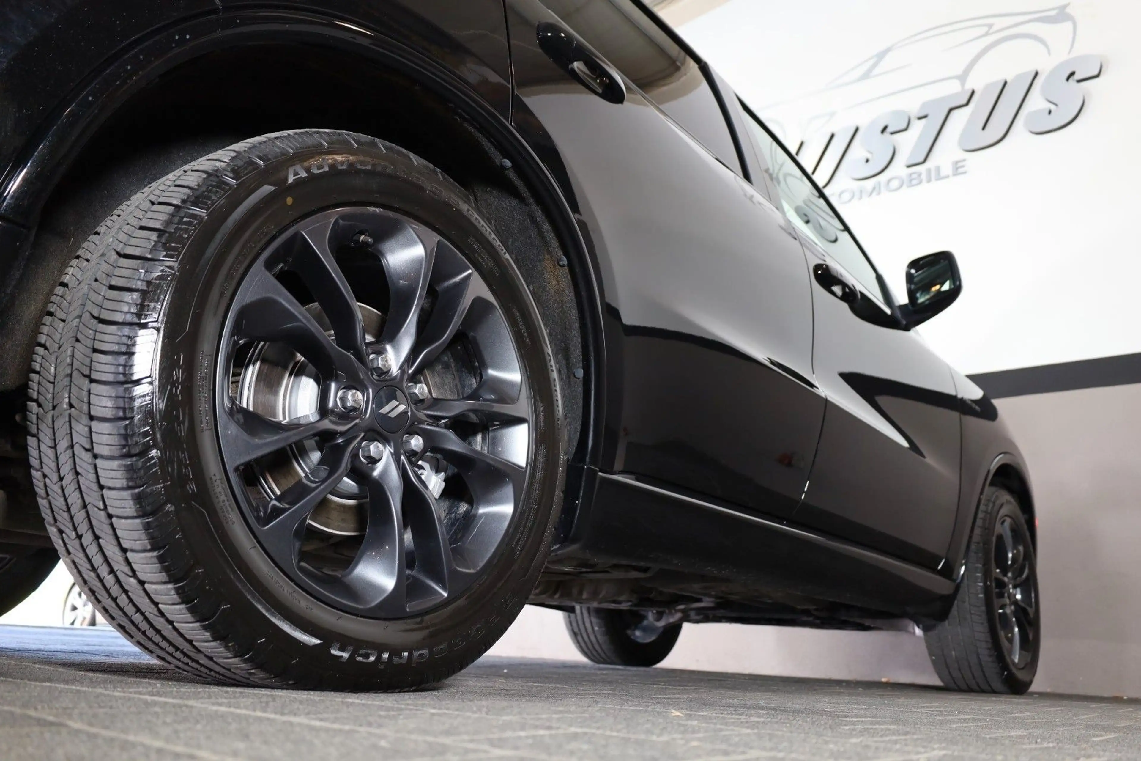 Dodge Durango 5.7 R/T/BRCGAS/AHK/TTW/ACC/4xSHZ/SBL/R20 — photo 7